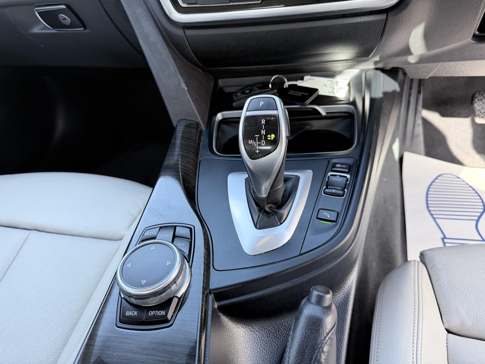 BMW 4 Series Gran Coupe 2.0 420i Luxury Hatchback 5dr Petrol Auto xDrive Euro 6 (s/s) (184 ps)