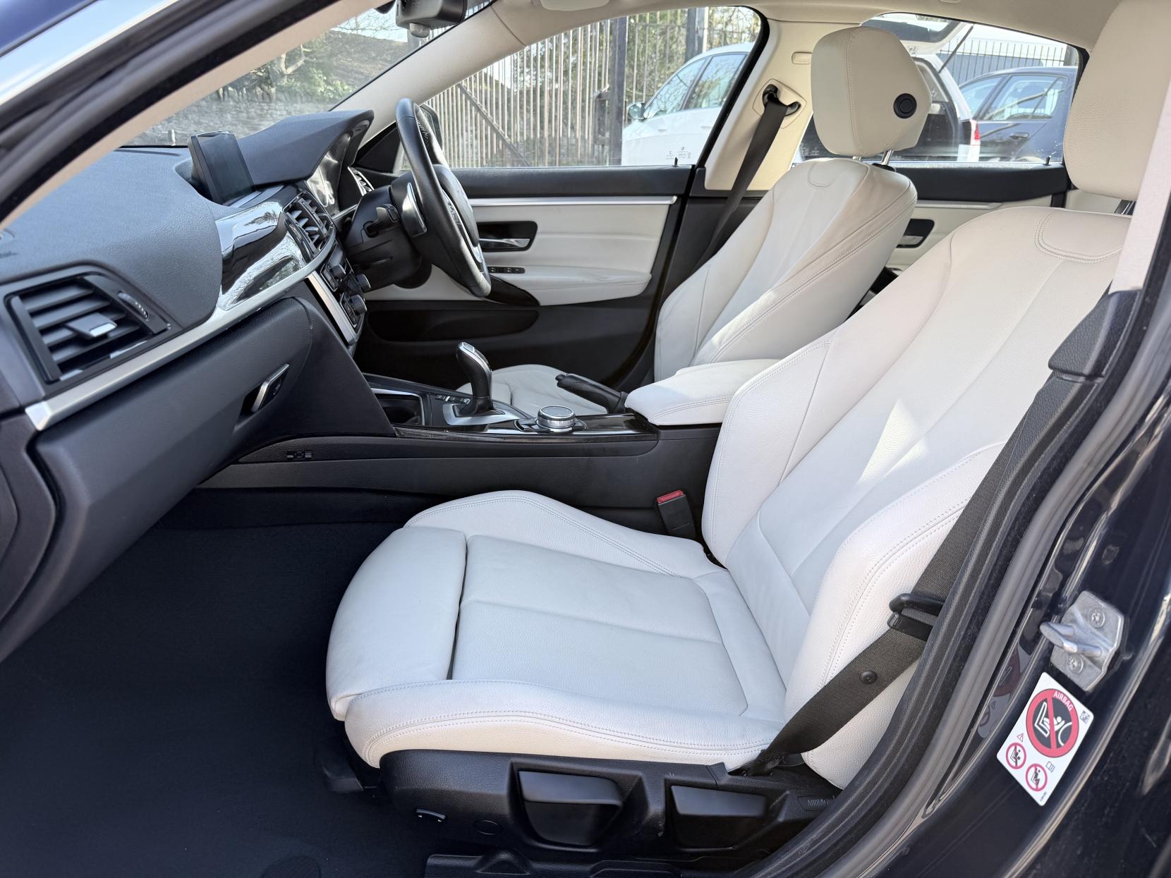 BMW 4 Series Gran Coupe 2.0 420i Luxury Hatchback 5dr Petrol Auto xDrive Euro 6 (s/s) (184 ps)