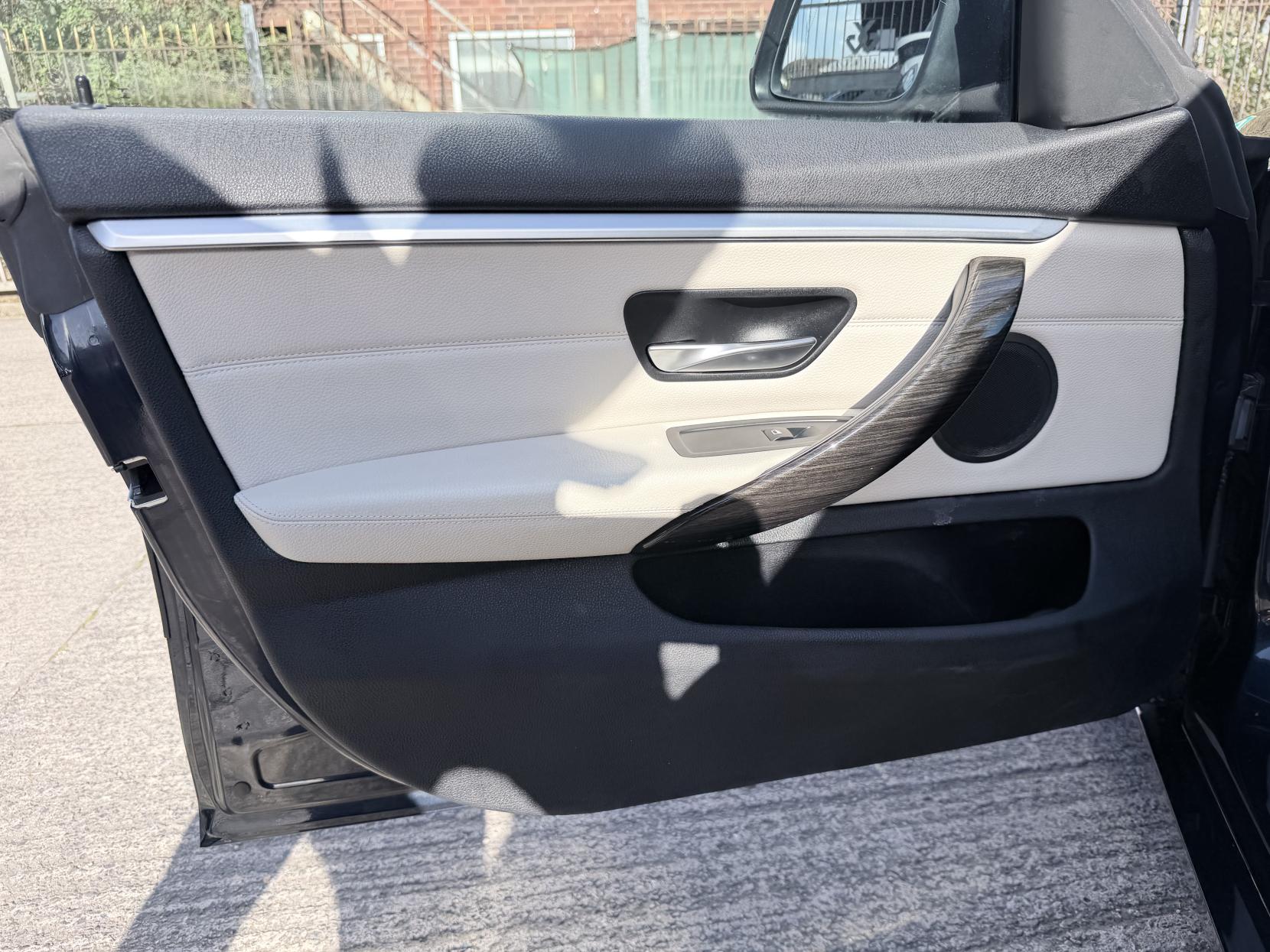 BMW 4 Series Gran Coupe 2.0 420i Luxury Hatchback 5dr Petrol Auto xDrive Euro 6 (s/s) (184 ps)