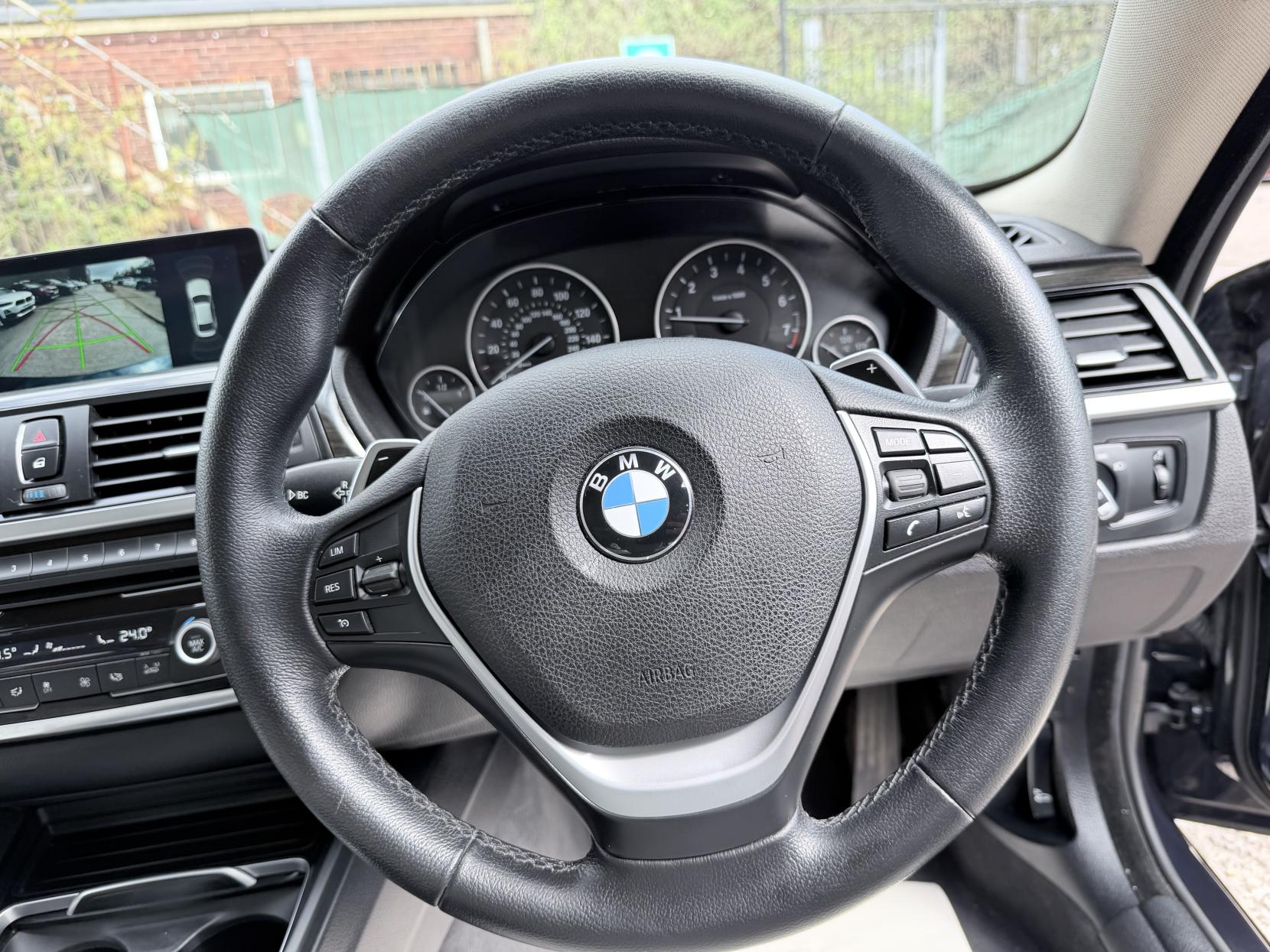 BMW 4 Series Gran Coupe 2.0 420i Luxury Hatchback 5dr Petrol Auto xDrive Euro 6 (s/s) (184 ps)