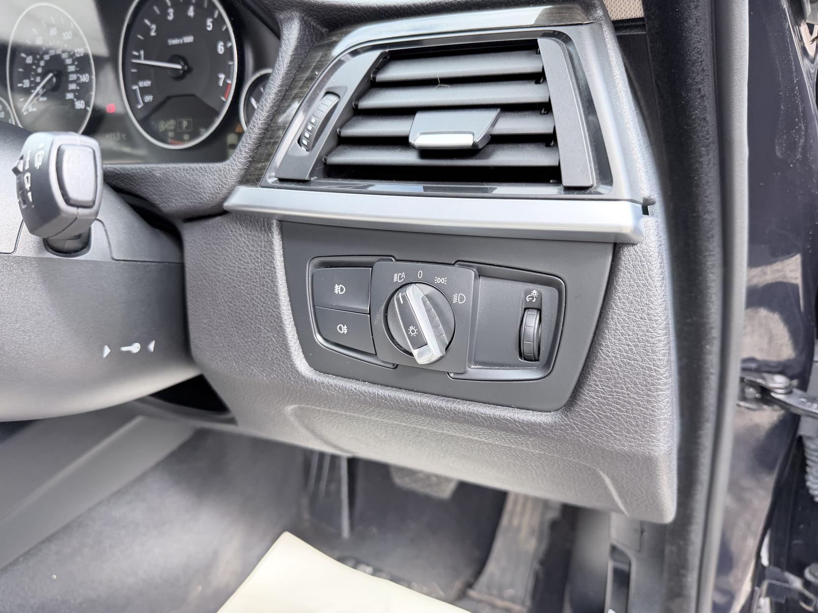 BMW 4 Series Gran Coupe 2.0 420i Luxury Hatchback 5dr Petrol Auto xDrive Euro 6 (s/s) (184 ps)