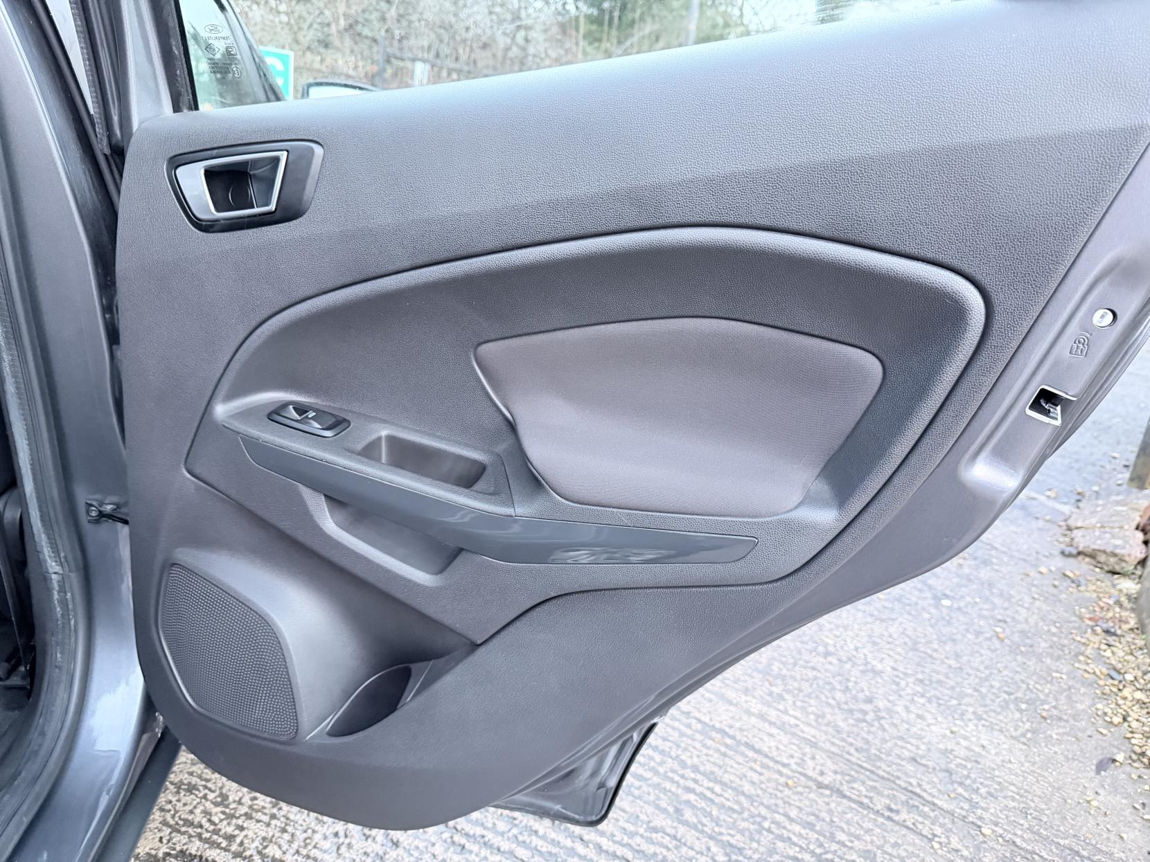 Ford EcoSport 1.0T EcoBoost Zetec SUV 5dr Petrol Manual 2WD Euro 6 (s/s) (125 ps)