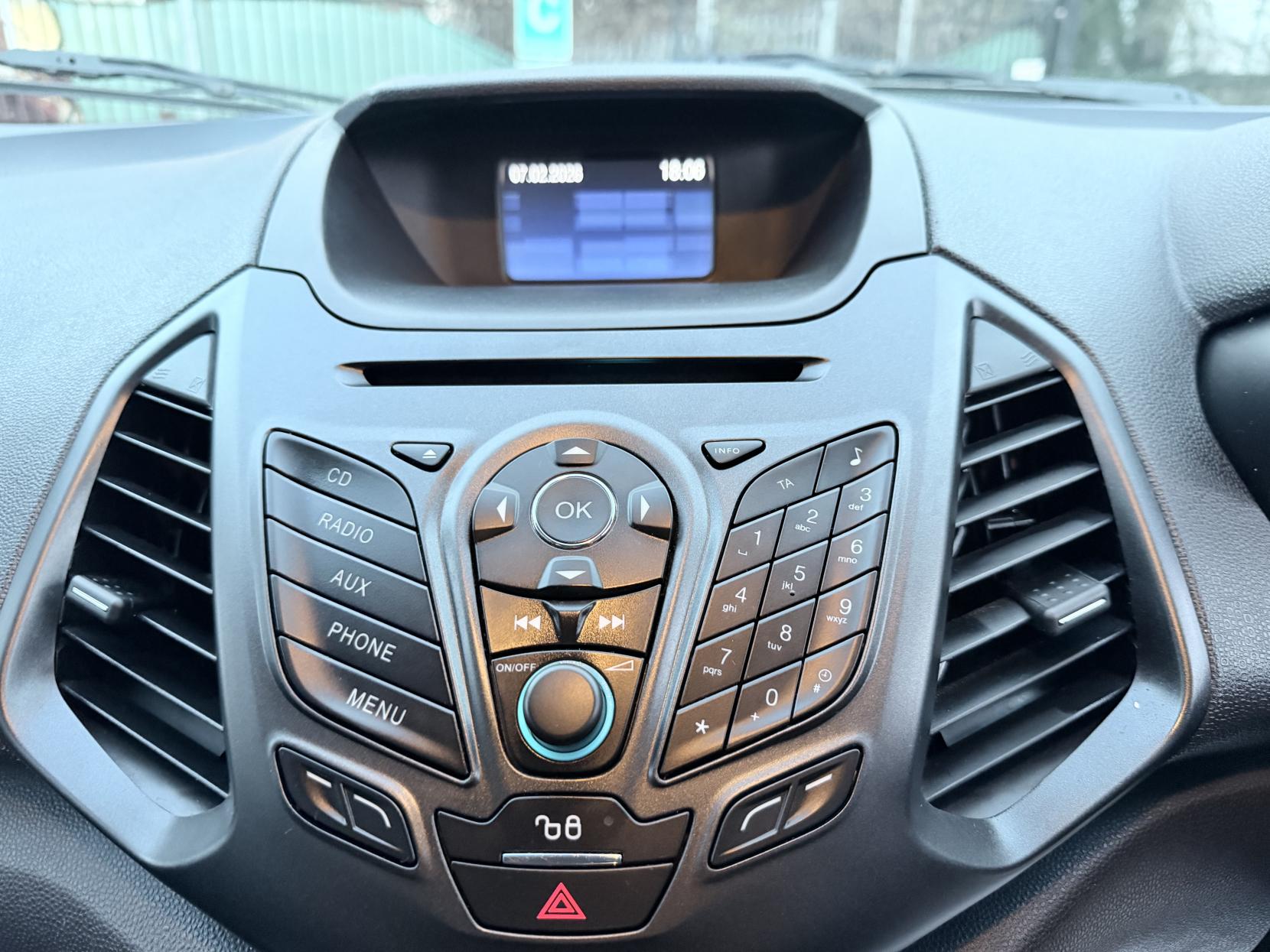 Ford EcoSport 1.0T EcoBoost Zetec SUV 5dr Petrol Manual 2WD Euro 6 (s/s) (125 ps)