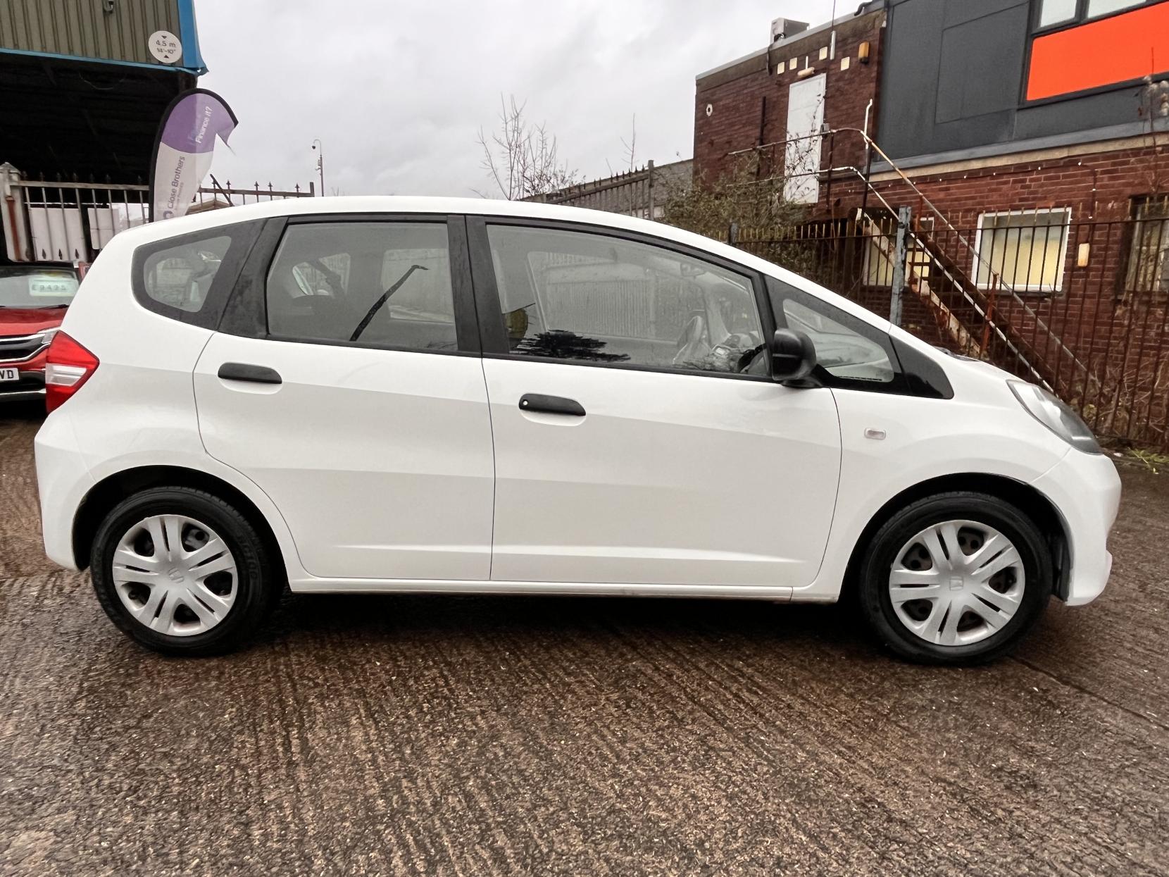 Honda Jazz 1.2 i-VTEC S Hatchback 5dr Petrol Manual Euro 5 (90 ps)