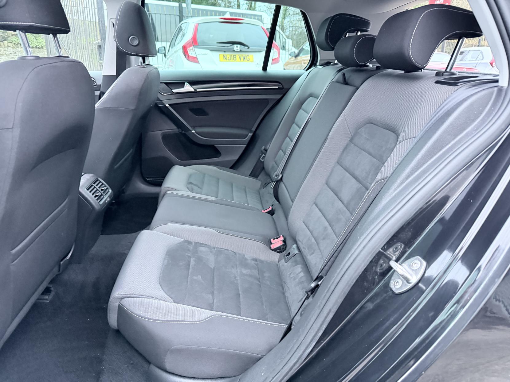 Volkswagen Golf 1.6 TDI BlueMotion Tech GT Edition Hatchback 5dr Diesel Manual Euro 6 (s/s) (110 ps)