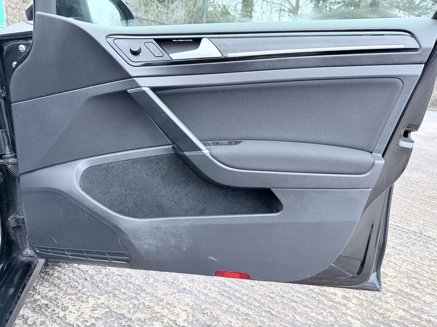 Volkswagen Golf 1.6 TDI BlueMotion Tech GT Edition Hatchback 5dr Diesel Manual Euro 6 (s/s) (110 ps)