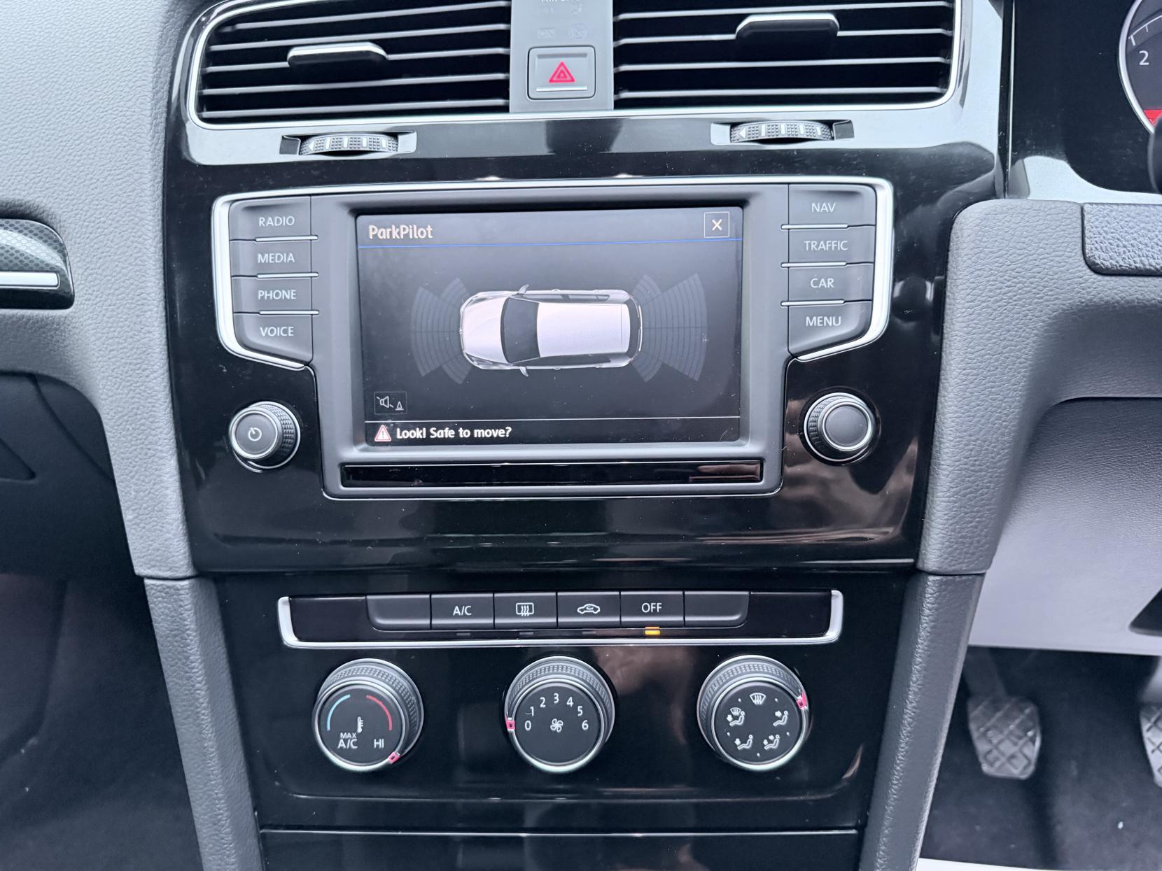 Volkswagen Golf 1.6 TDI BlueMotion Tech GT Edition Hatchback 5dr Diesel Manual Euro 6 (s/s) (110 ps)