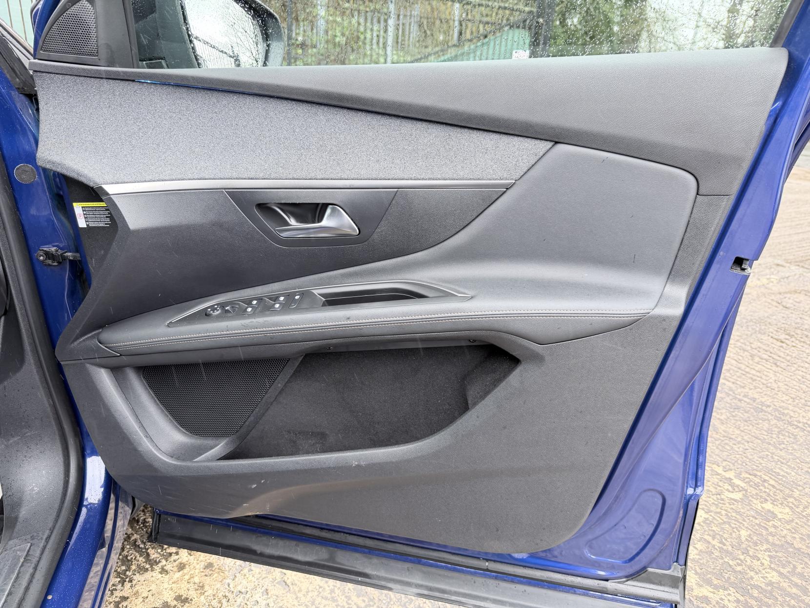 Peugeot 3008 1.5 BlueHDi GT Line Premium SUV 5dr Diesel EAT Euro 6 (s/s) (130 ps)