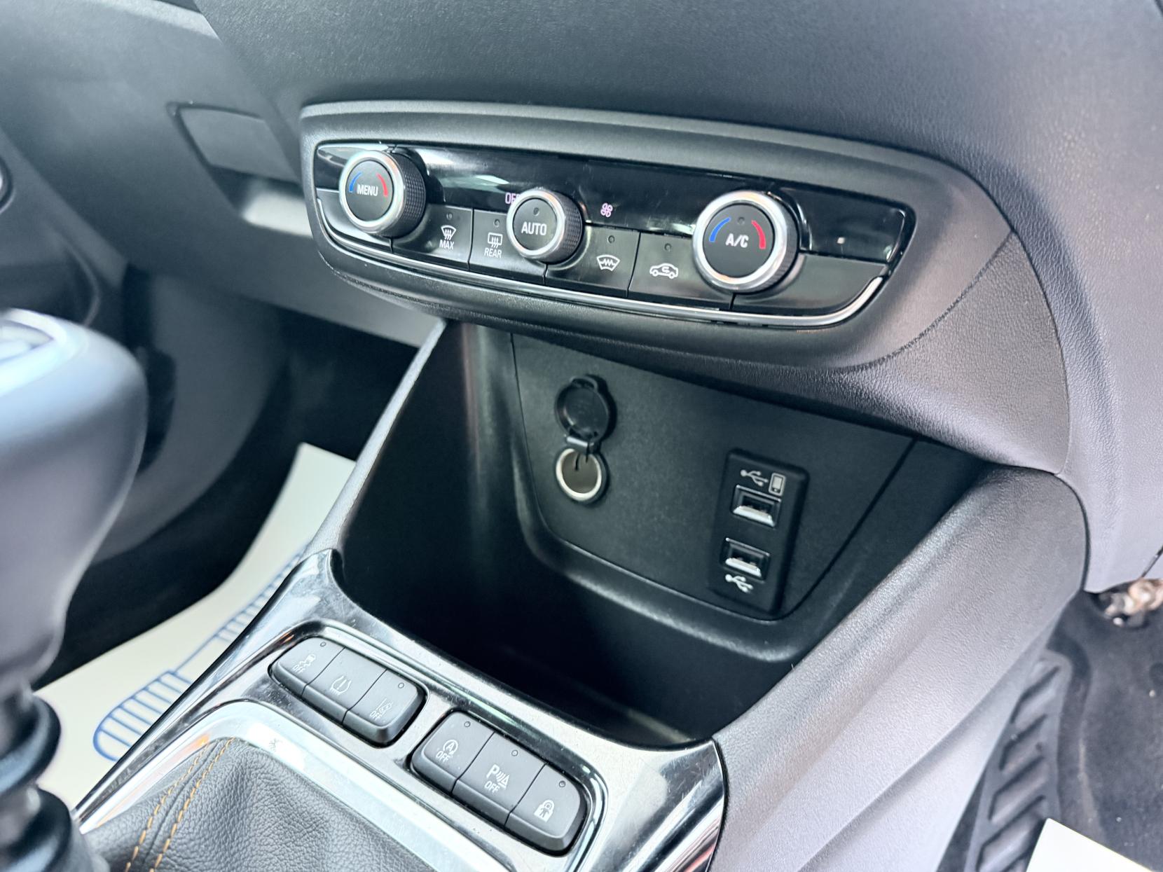 Vauxhall Crossland X 1.2 Turbo GPF Elite Nav SUV 5dr Petrol Manual Euro 6 (s/s) (130 ps)