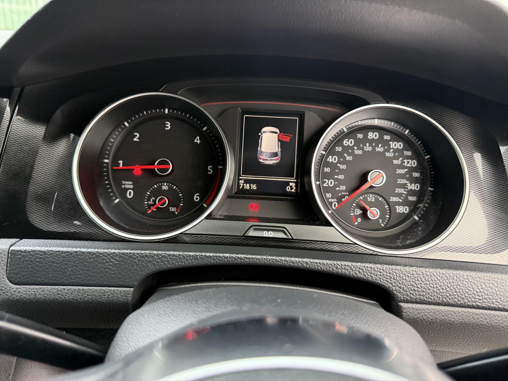 Volkswagen Golf 2.0 TDI BlueMotion Tech GTD Hatchback 5dr Diesel Manual Euro 6 (s/s) (184 ps)