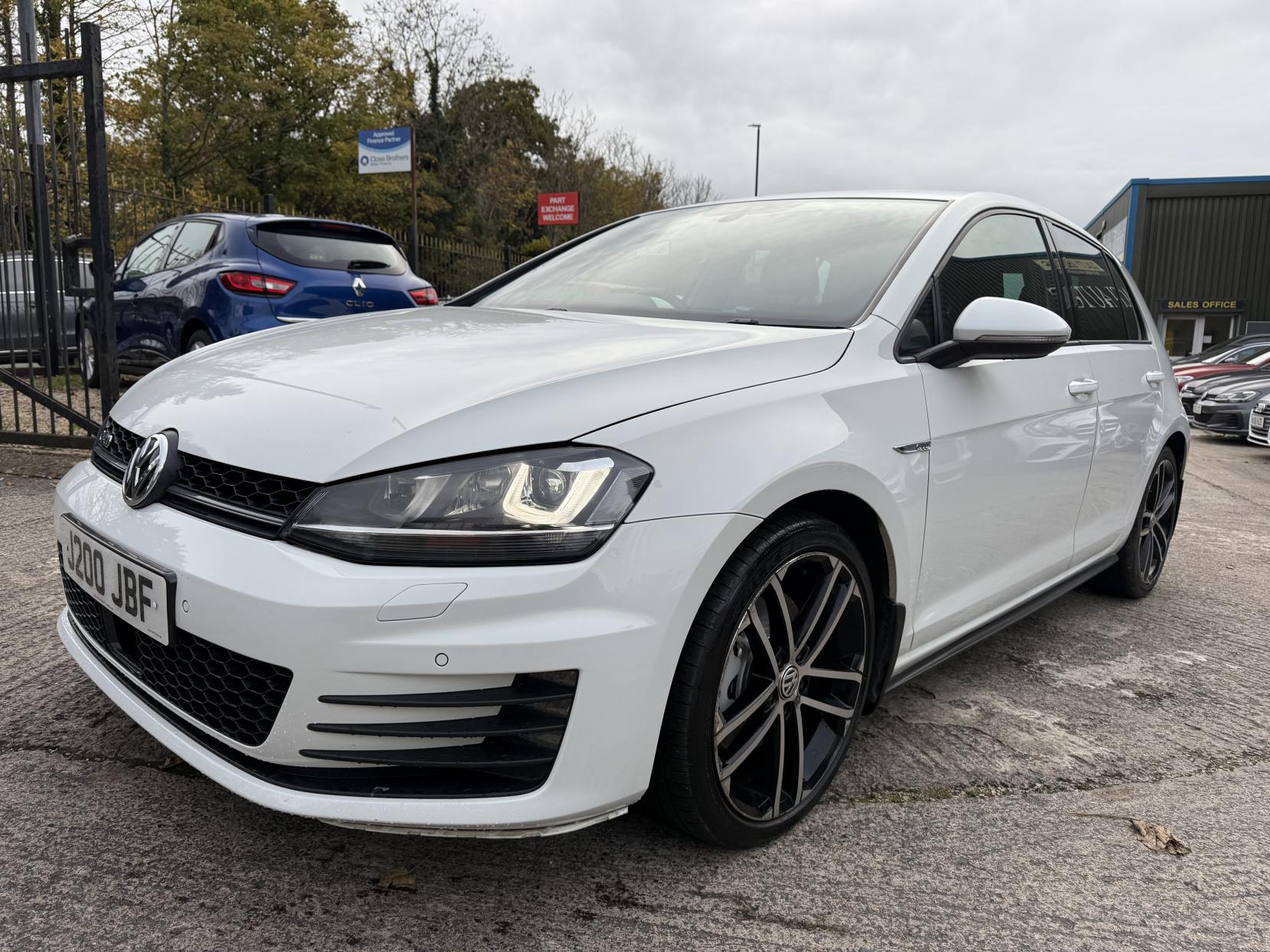 Volkswagen Golf 2.0 TDI BlueMotion Tech GTD Hatchback 5dr Diesel Manual Euro 6 (s/s) (184 ps)