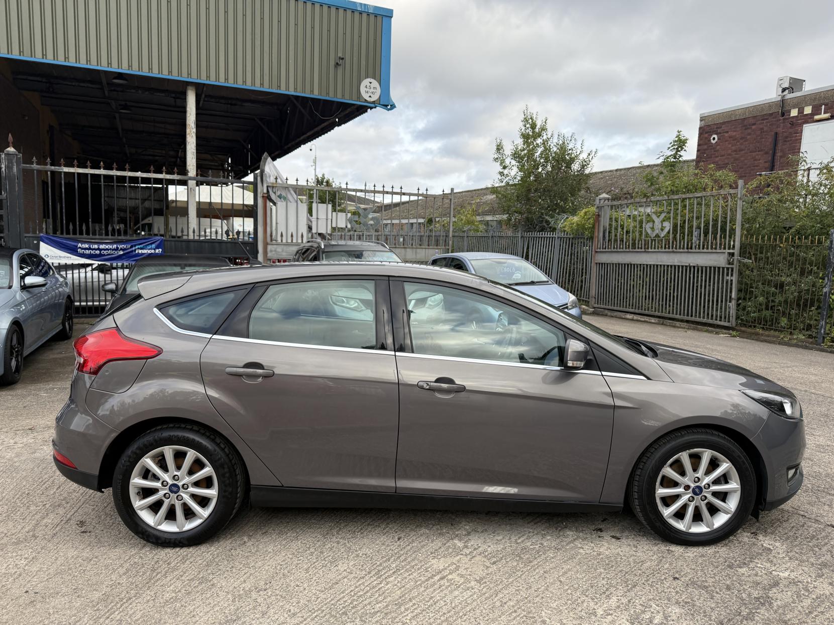 Ford Focus 1.5T EcoBoost Titanium Hatchback 5dr Petrol Manual Euro 6 (s/s) (150 ps)