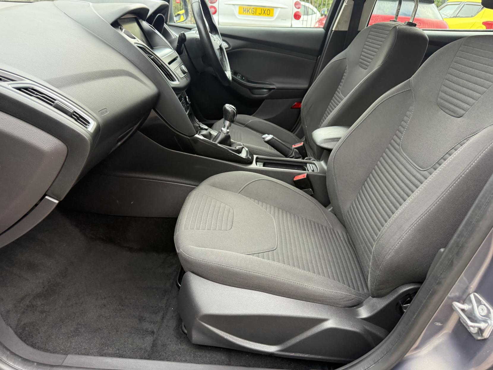 Ford Focus 1.5T EcoBoost Titanium Hatchback 5dr Petrol Manual Euro 6 (s/s) (150 ps)