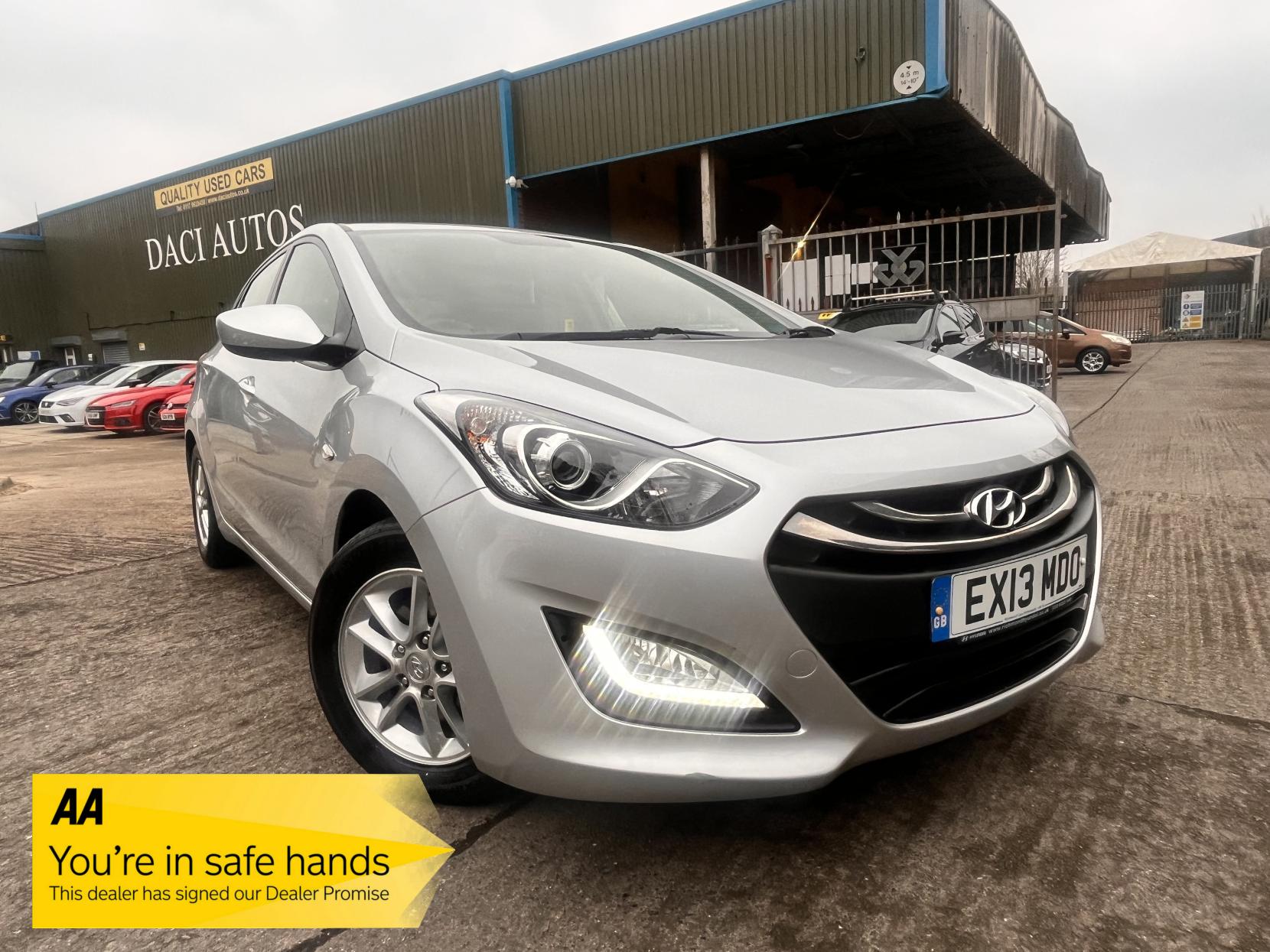 Hyundai i30 1.4 Active Hatchback 5dr Petrol Manual Euro 5 (100 ps)