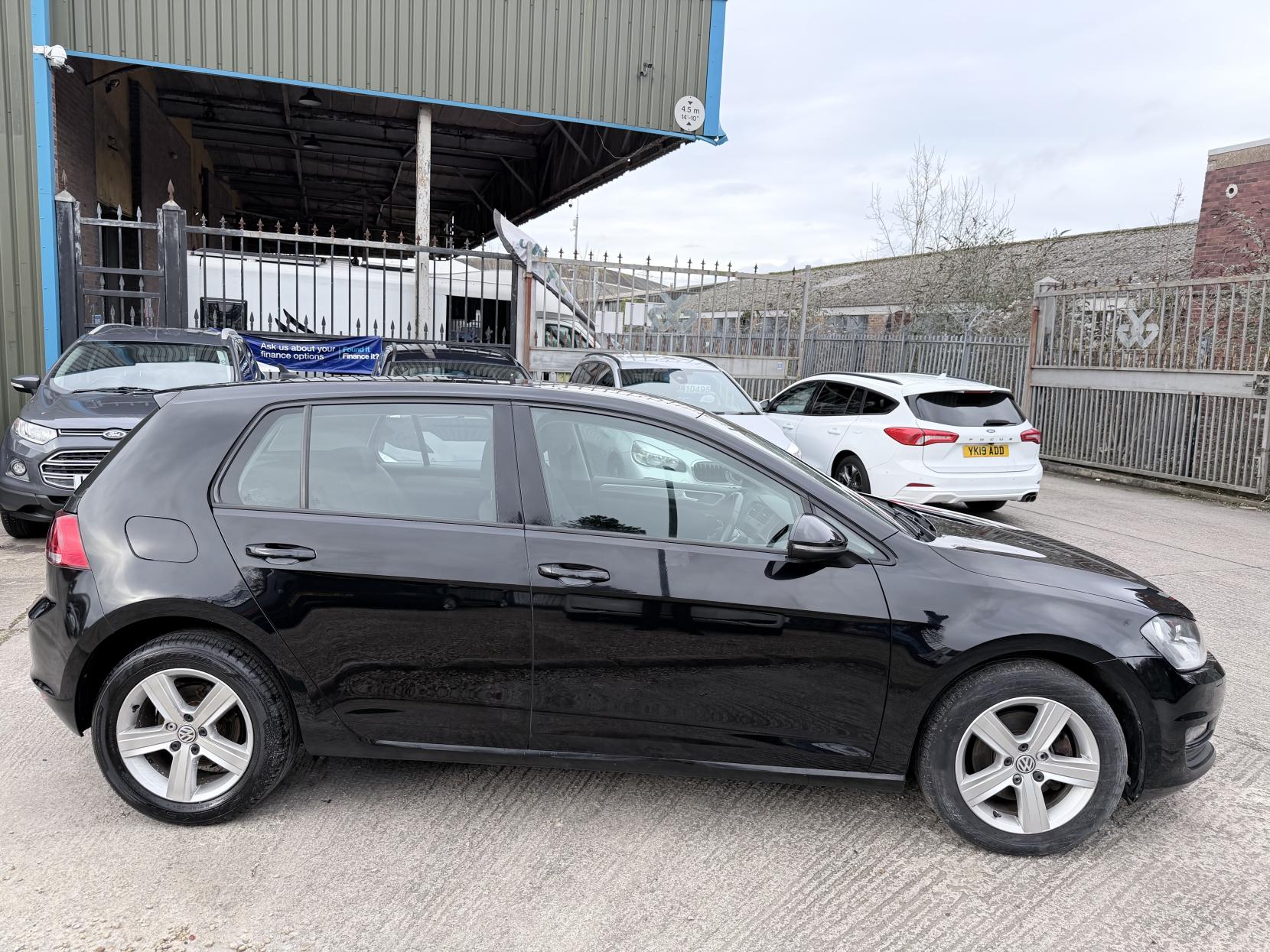 Volkswagen Golf 1.6 TDI BlueMotion Tech Match Edition Hatchback 5dr Diesel DSG Euro 6 (s/s) (110 ps)