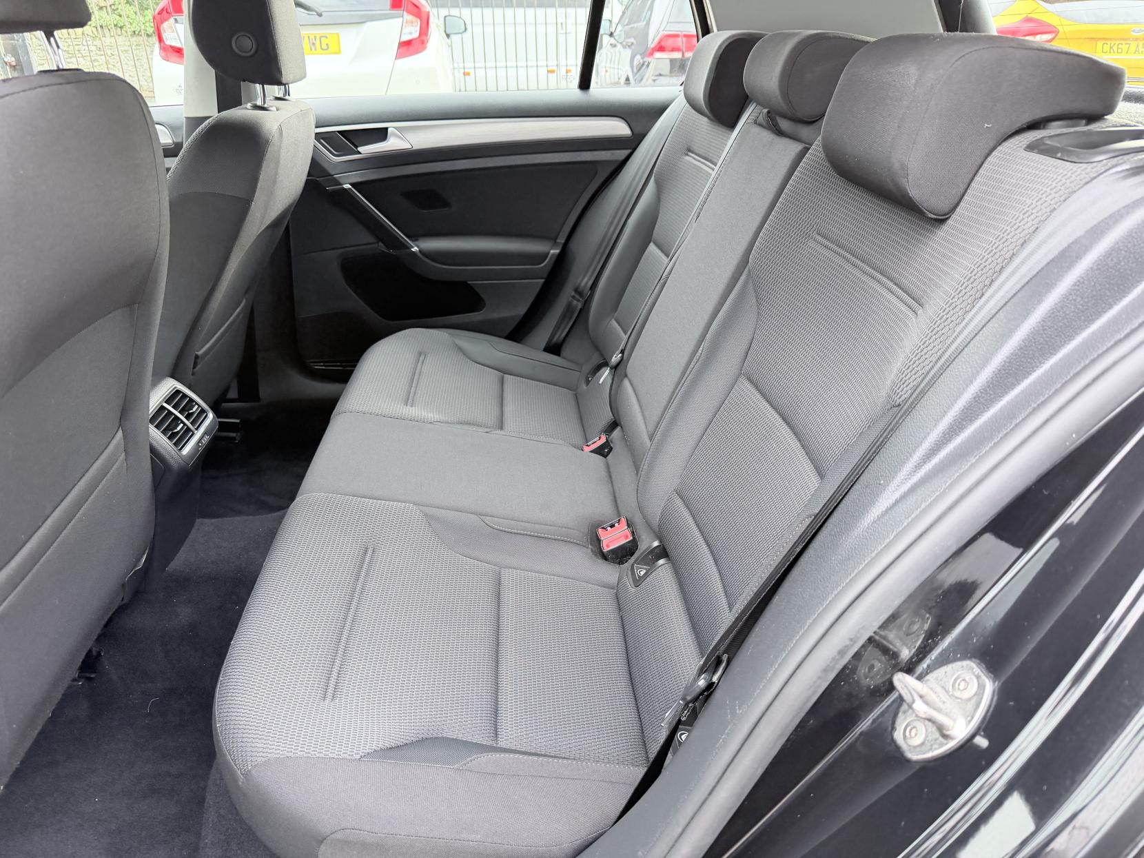 Volkswagen Golf 1.6 TDI BlueMotion Tech Match Edition Hatchback 5dr Diesel DSG Euro 6 (s/s) (110 ps)