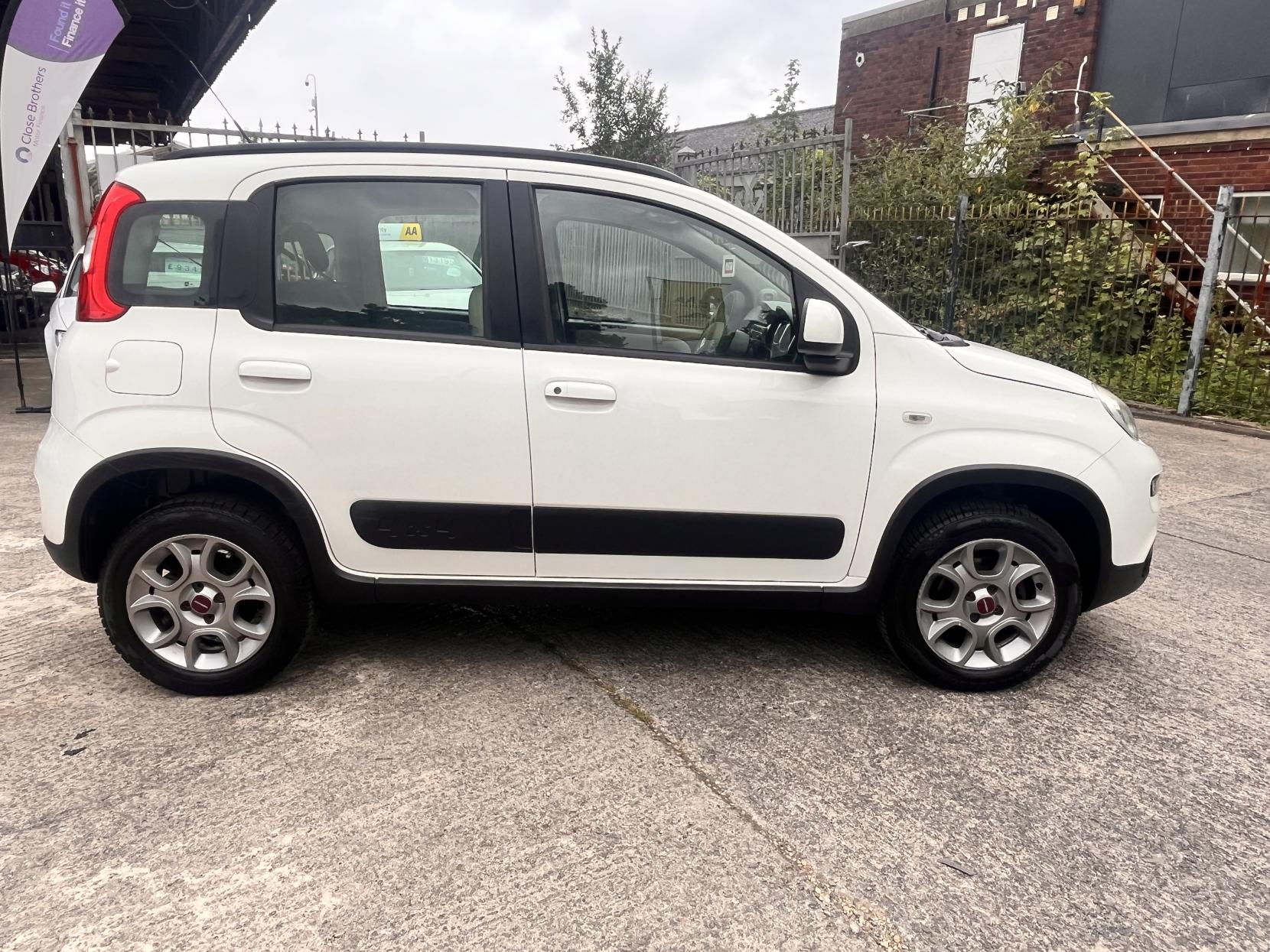 Fiat Panda 0.9 TwinAir 4x4 Hatchback 5dr Petrol Manual Euro 5 (s/s) (85 bhp)