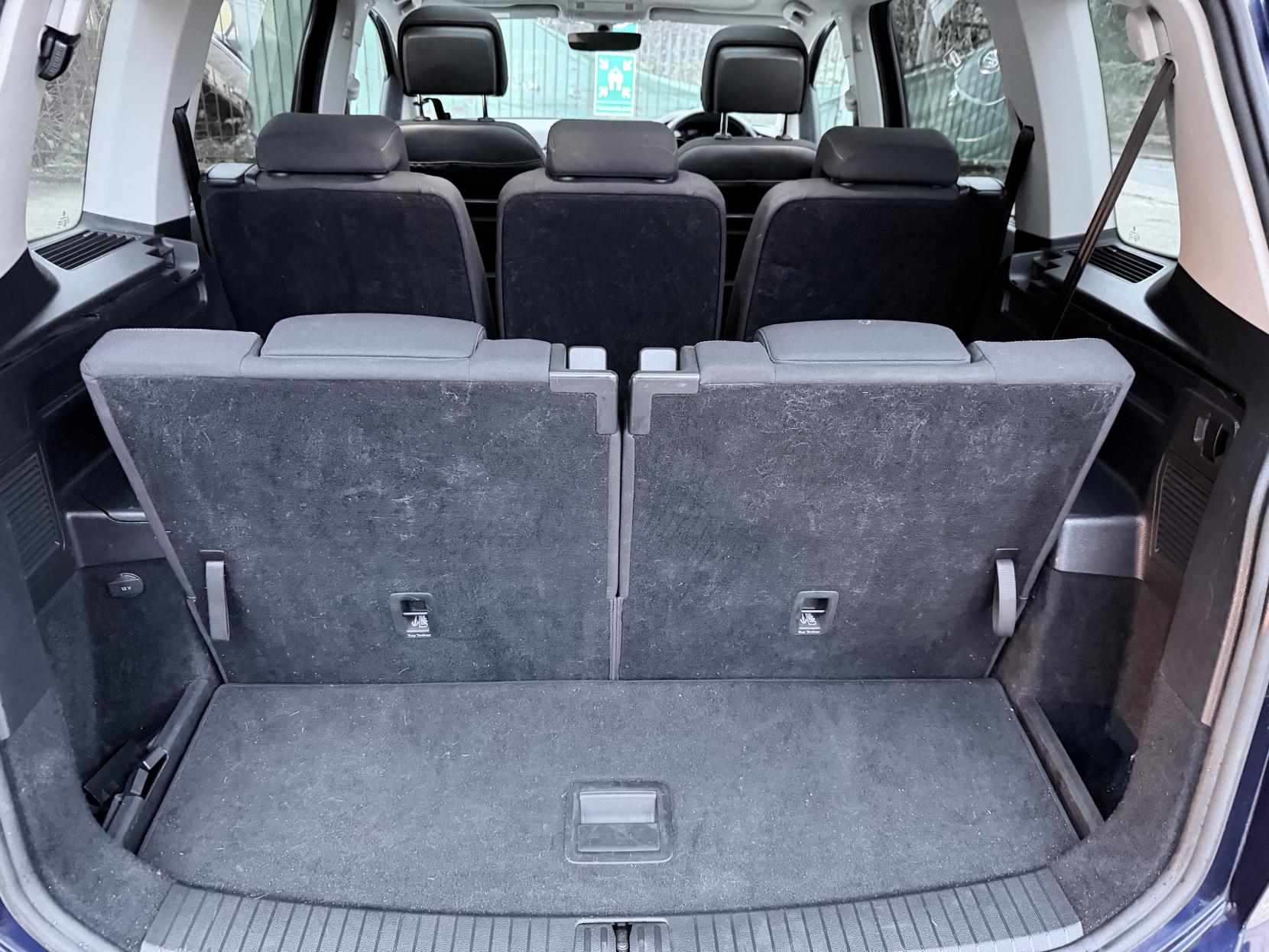 Volkswagen Touran 1.6 TDI SE Family MPV 5dr Diesel DSG Euro 6 (s/s) (115 ps)