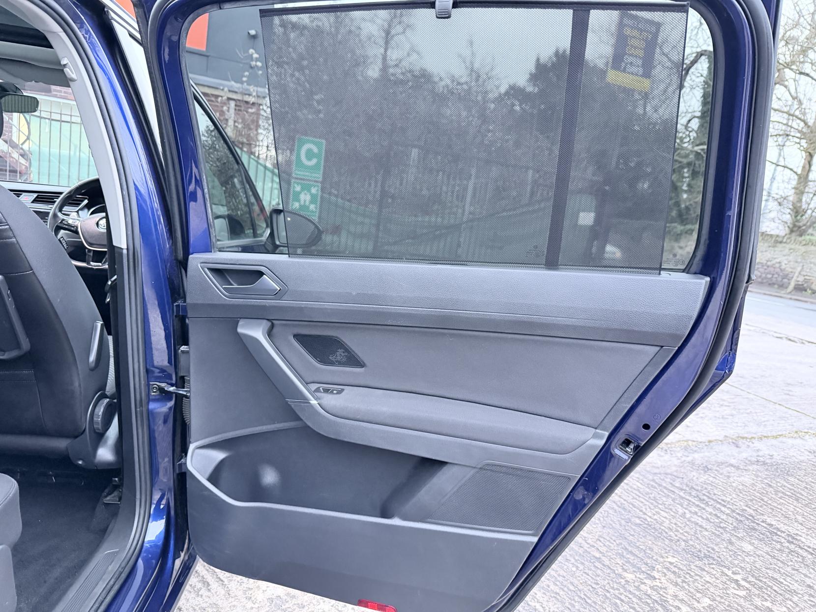 Volkswagen Touran 1.6 TDI SE Family MPV 5dr Diesel DSG Euro 6 (s/s) (115 ps)