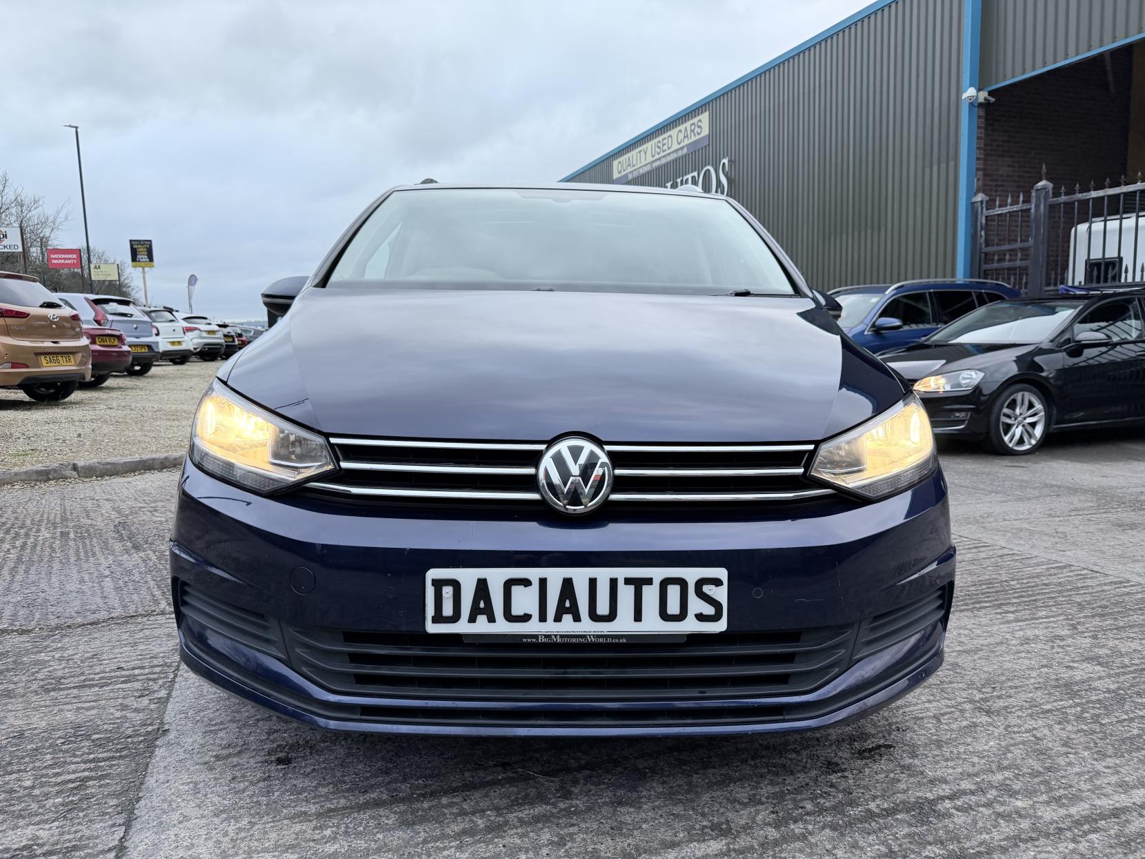 Volkswagen Touran 1.6 TDI SE Family MPV 5dr Diesel DSG Euro 6 (s/s) (115 ps)