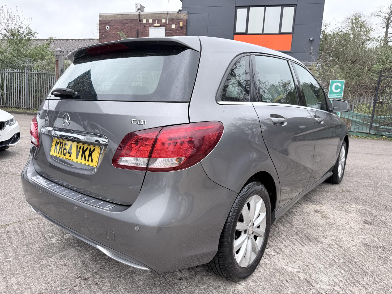 Mercedes-Benz B Class 1.5 B180 CDI SE MPV 5dr Diesel 7G-DCT Euro 6 (s/s) (109 ps)