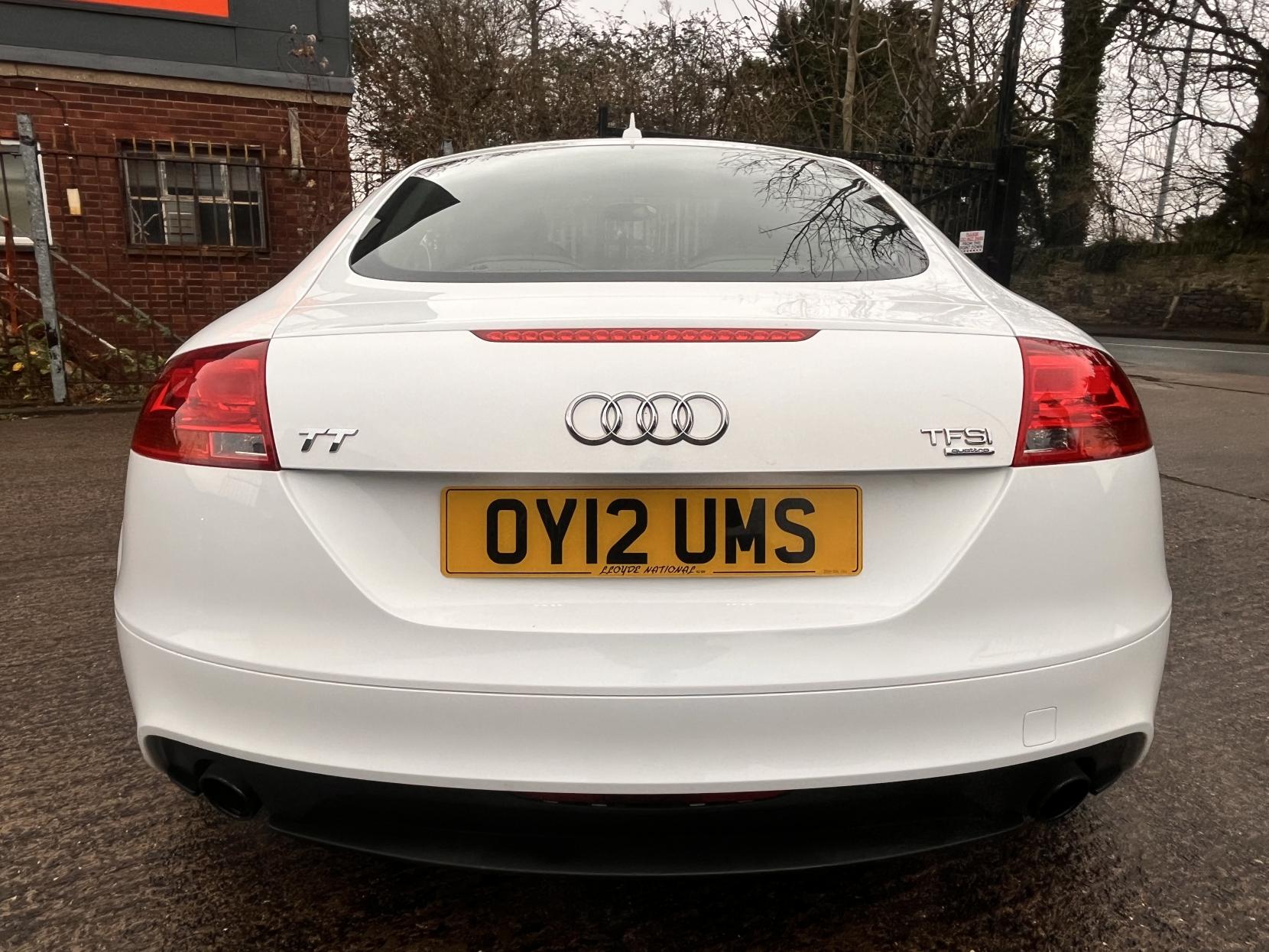 Audi TT 2.0 TFSI Sport Coupe 3dr Petrol S Tronic quattro Euro 5 (s/s) (211 ps)