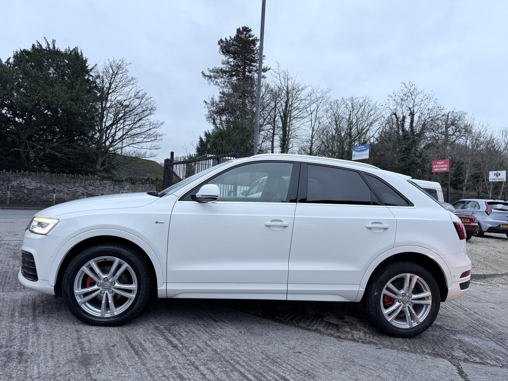 Audi Q3 2.0 TDI S line SUV 5dr Diesel S Tronic quattro Euro 6 (s/s) (184 ps)