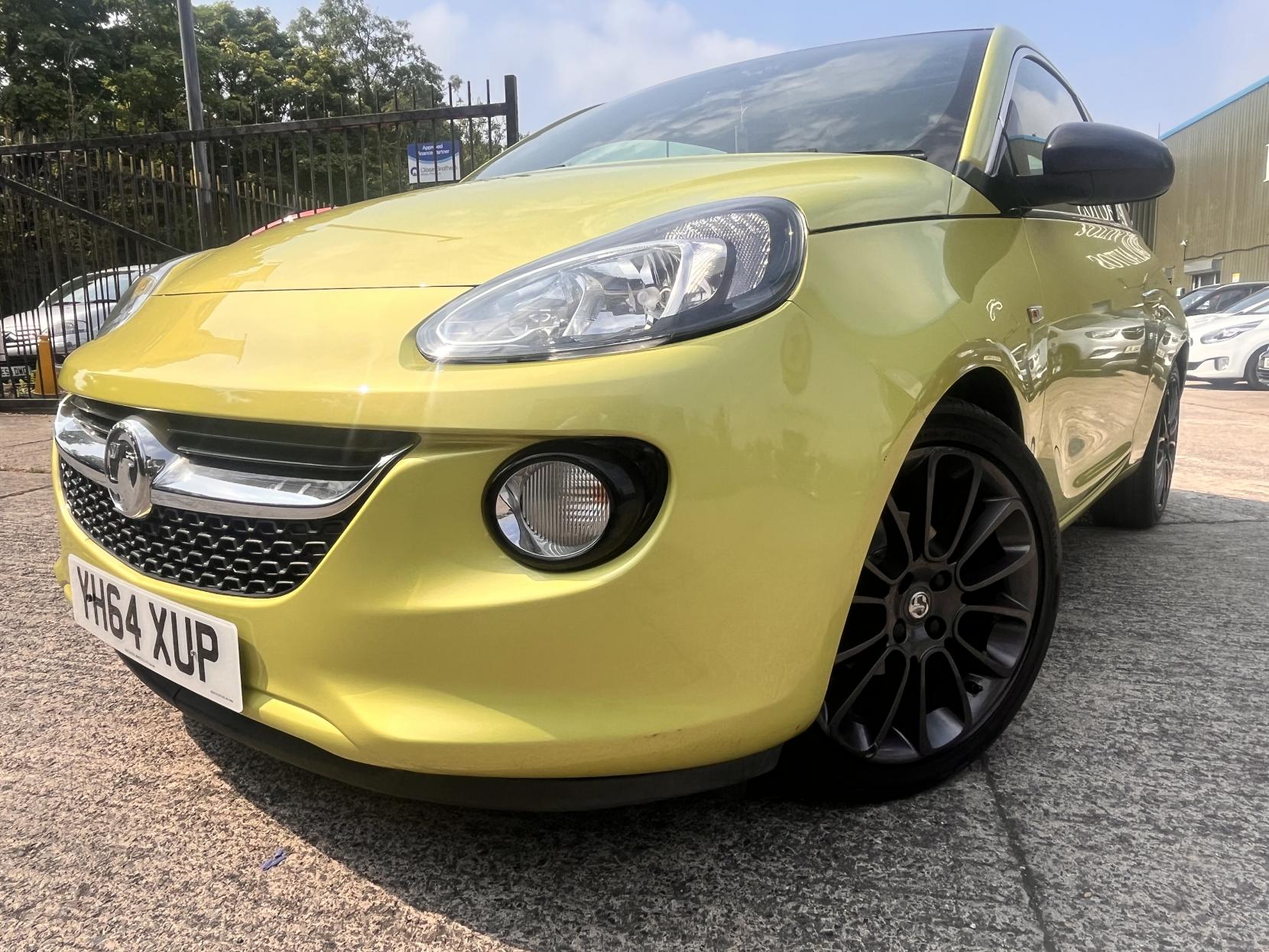 Vauxhall ADAM 1.2 16v GLAM Hatchback 3dr Petrol Manual Euro 5 (70 ps)