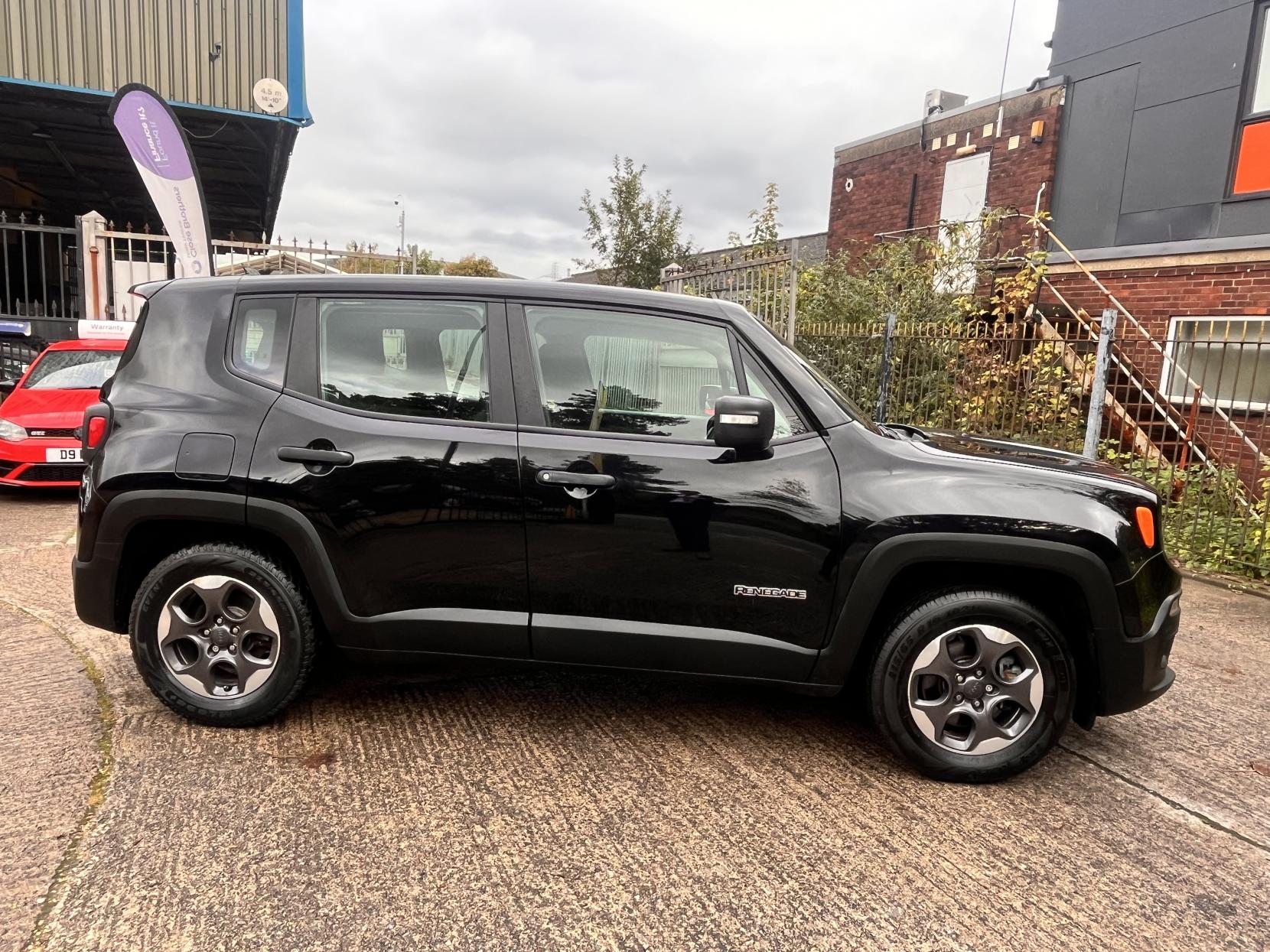 Jeep Renegade 1.6 E-TorQ Sport SUV 5dr Petrol Manual Euro 6 (s/s) (110 ps)