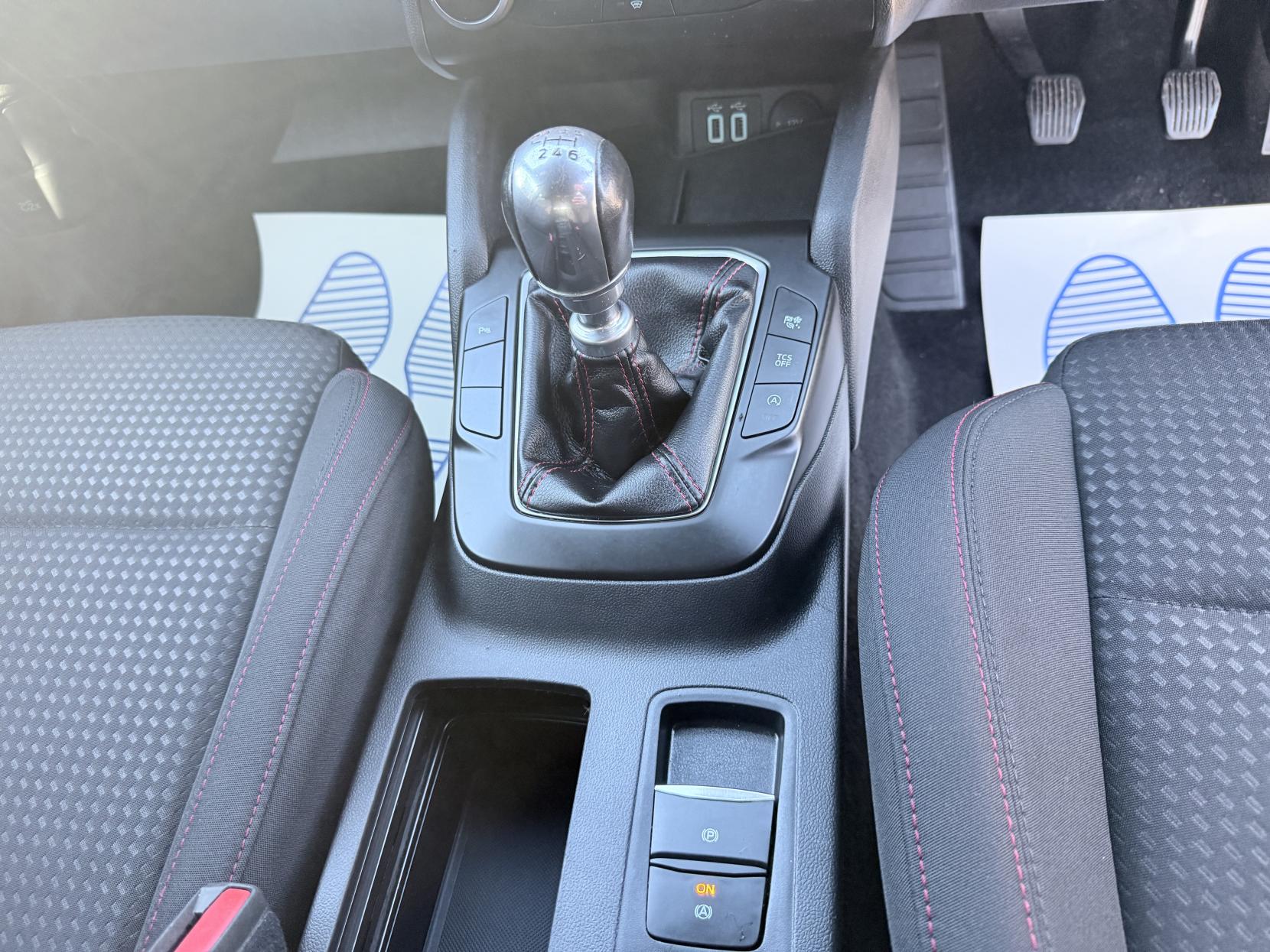 Ford Focus 1.5 EcoBlue ST-Line Estate 5dr Diesel Manual Euro 6 (s/s) (120 ps)