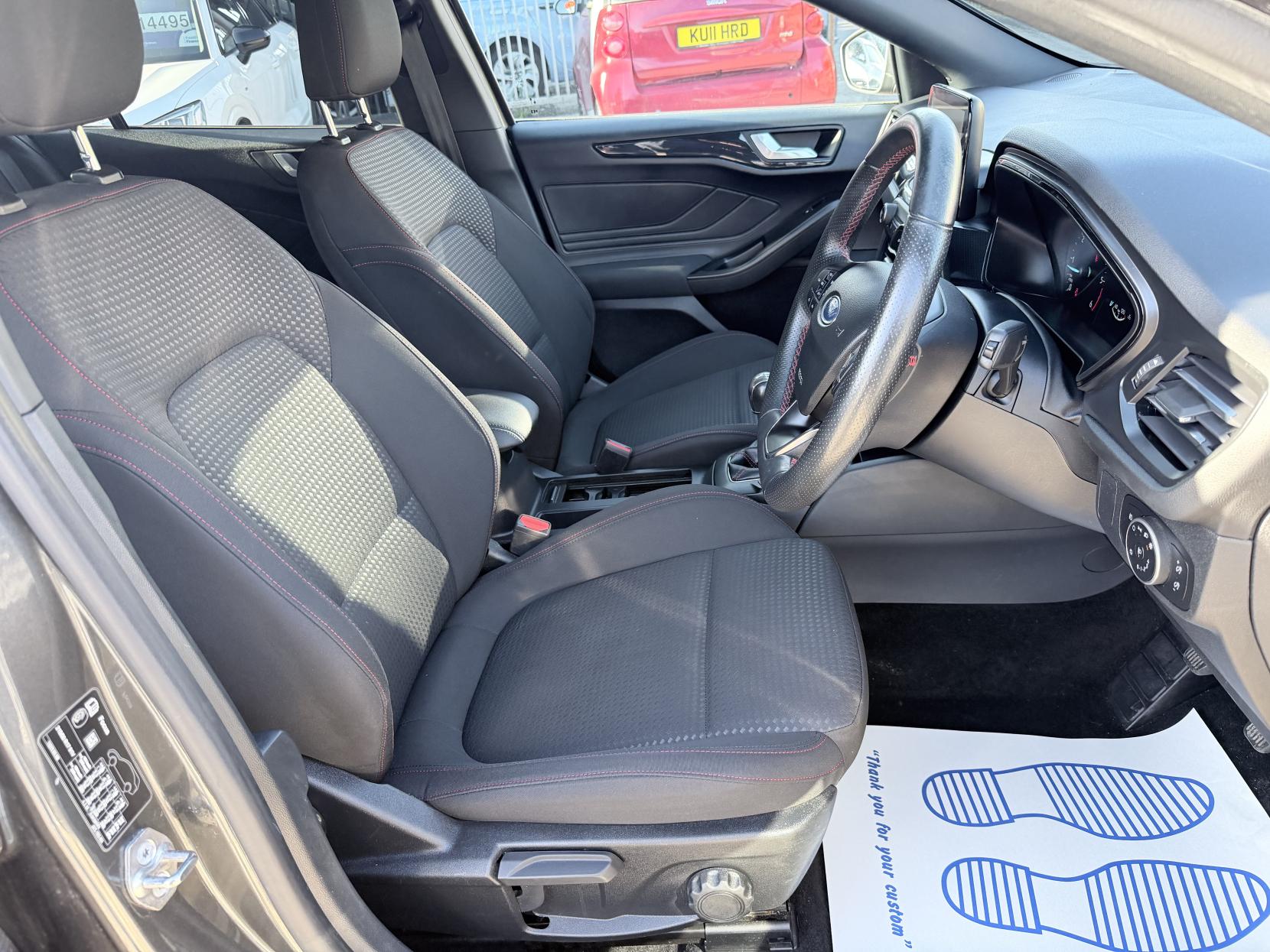 Ford Focus 1.5 EcoBlue ST-Line Estate 5dr Diesel Manual Euro 6 (s/s) (120 ps)