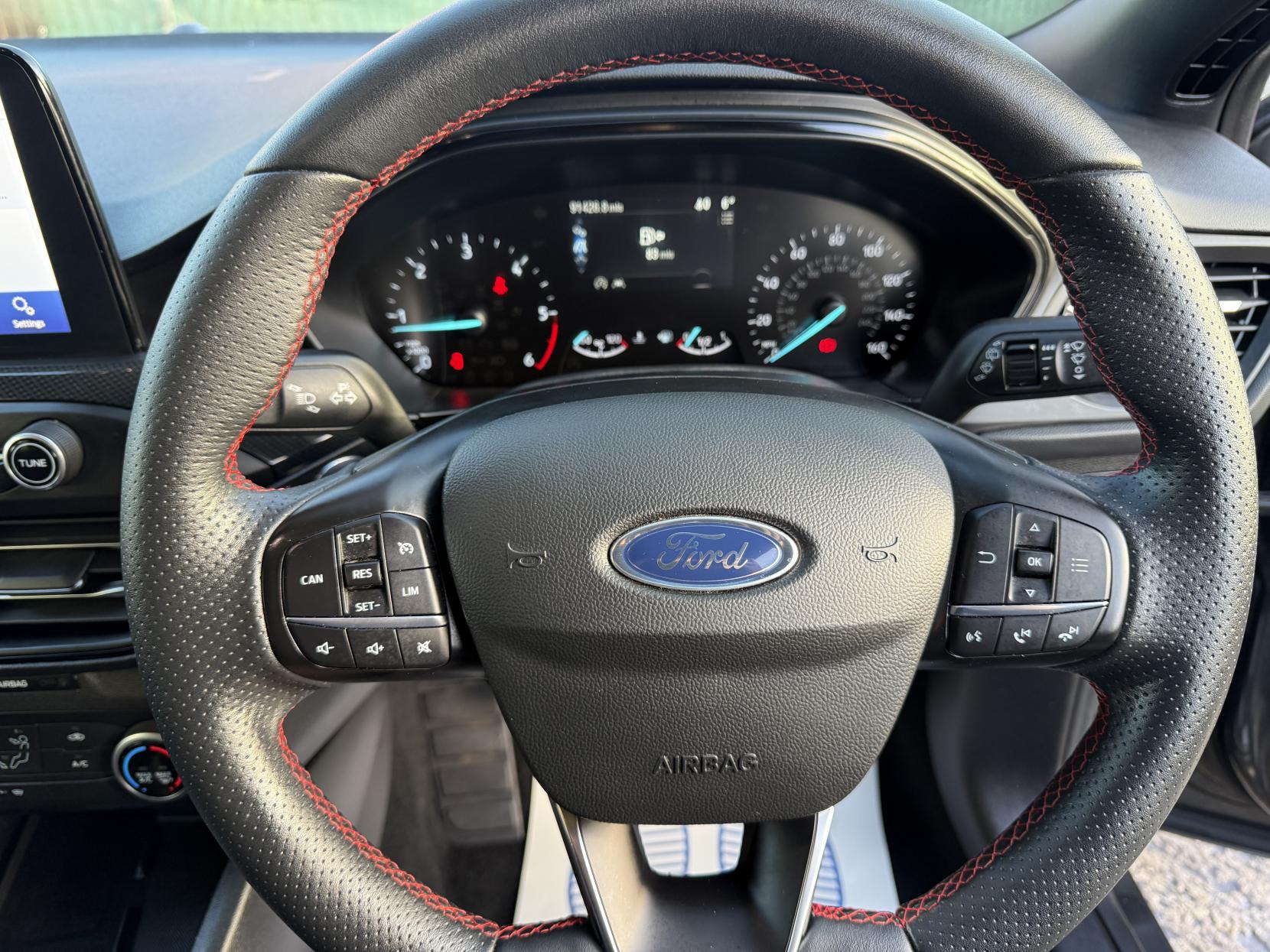 Ford Focus 1.5 EcoBlue ST-Line Estate 5dr Diesel Manual Euro 6 (s/s) (120 ps)