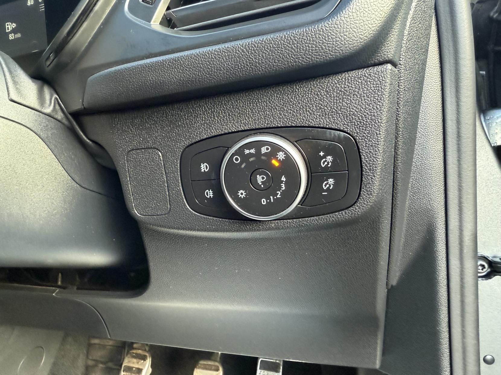 Ford Focus 1.5 EcoBlue ST-Line Estate 5dr Diesel Manual Euro 6 (s/s) (120 ps)