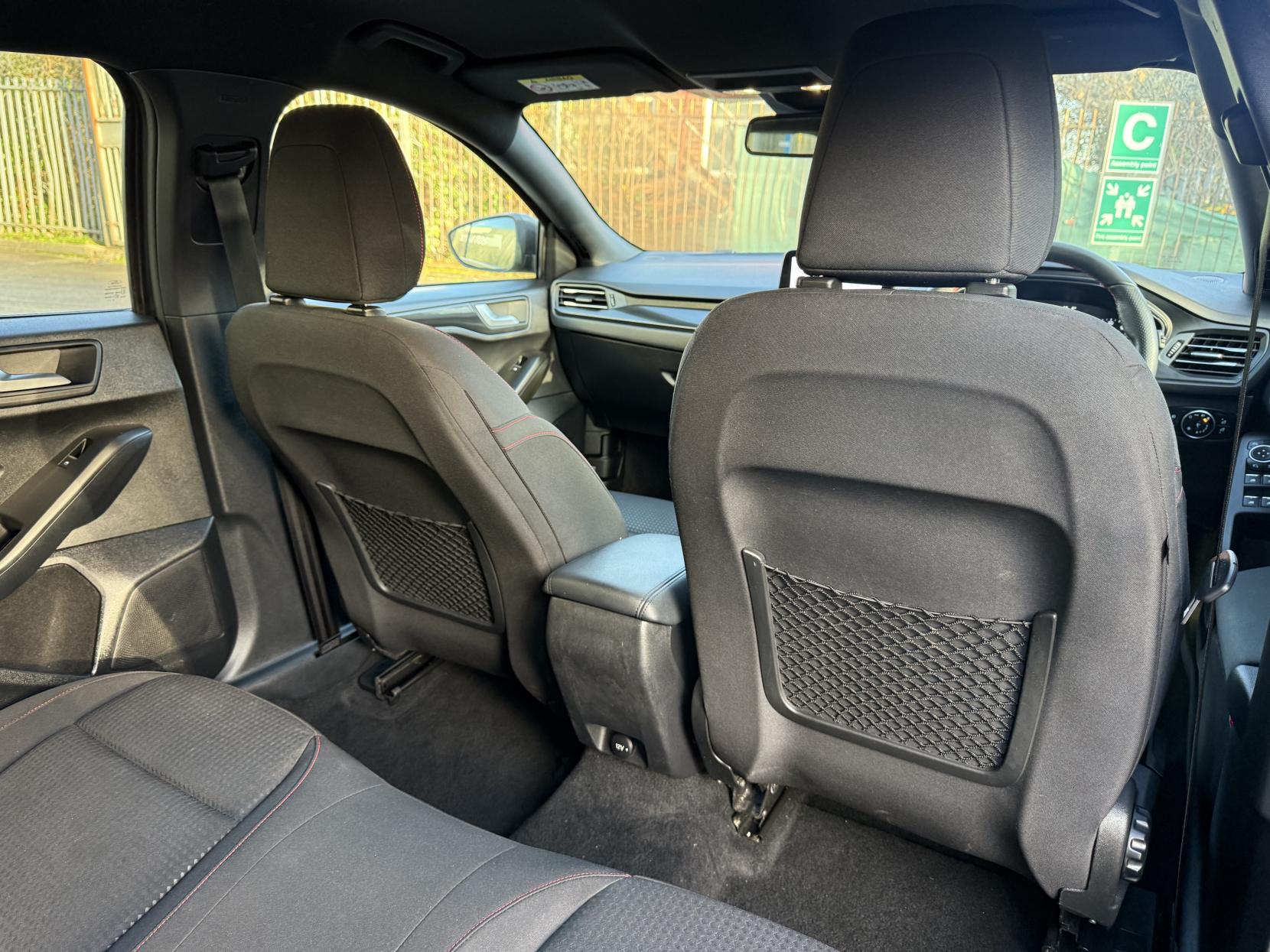 Ford Focus 1.5 EcoBlue ST-Line Estate 5dr Diesel Manual Euro 6 (s/s) (120 ps)