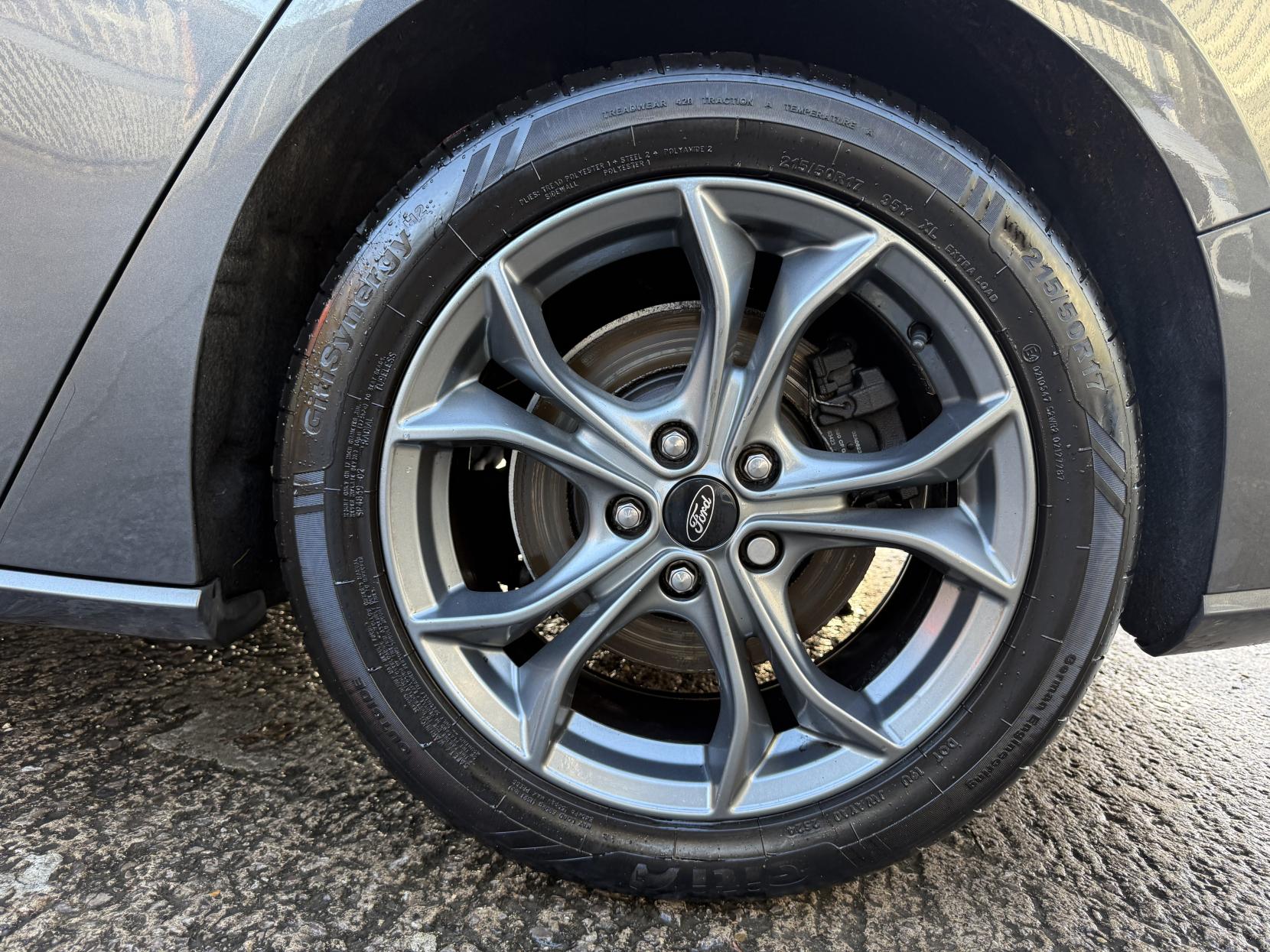 Ford Focus 1.5 EcoBlue ST-Line Estate 5dr Diesel Manual Euro 6 (s/s) (120 ps)