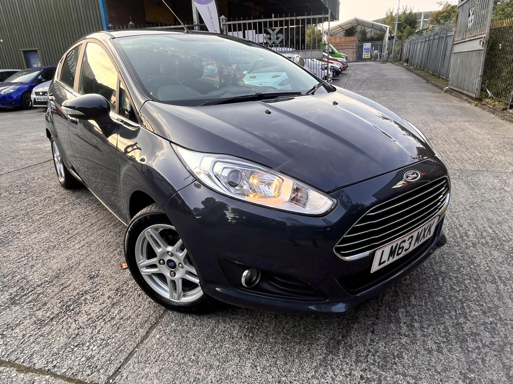 Ford Fiesta 1.0T EcoBoost Zetec Hatchback 5dr Petrol Manual Euro 5 (s/s) (100 ps)