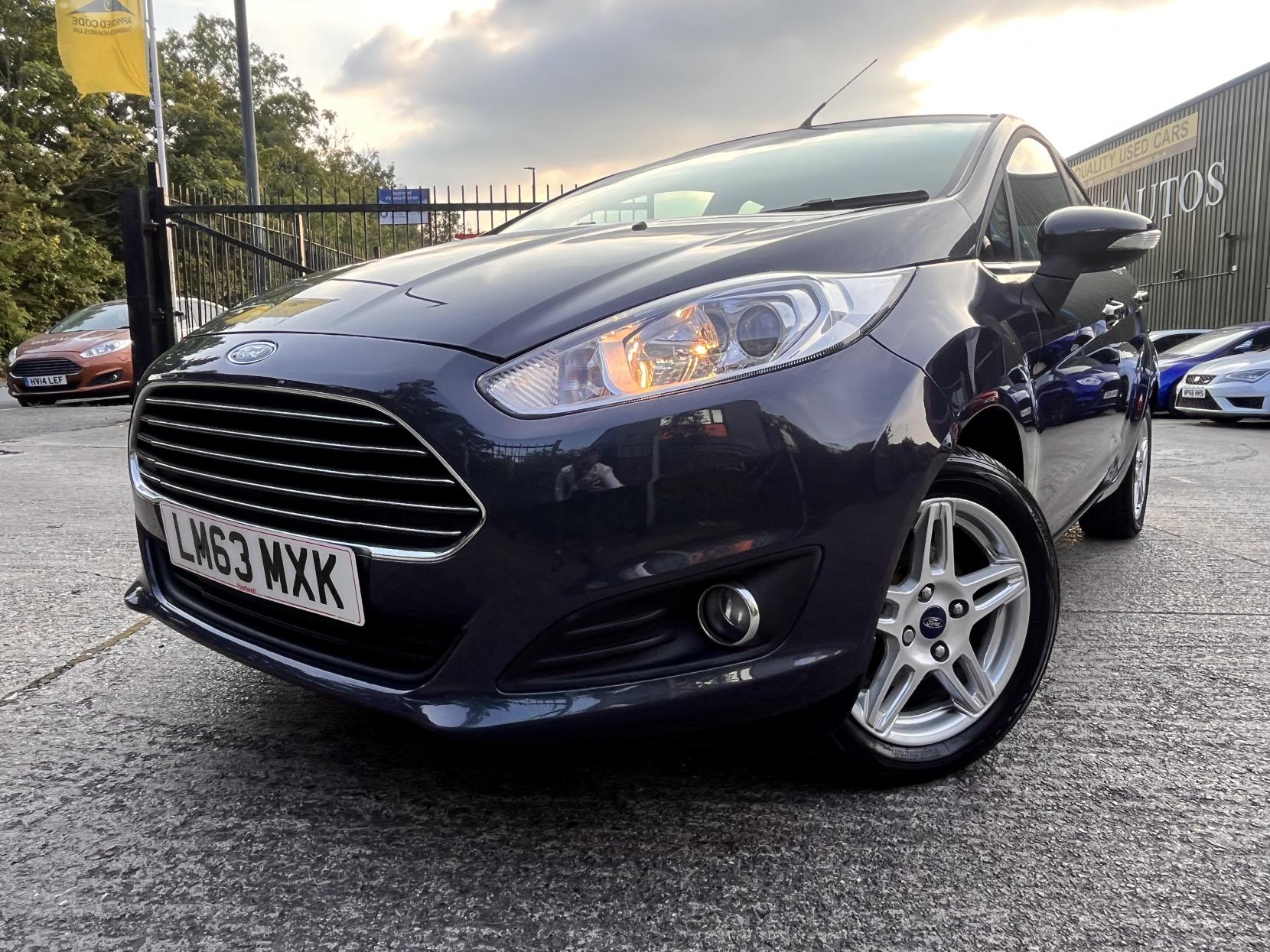 Ford Fiesta 1.0T EcoBoost Zetec Hatchback 5dr Petrol Manual Euro 5 (s/s) (100 ps)