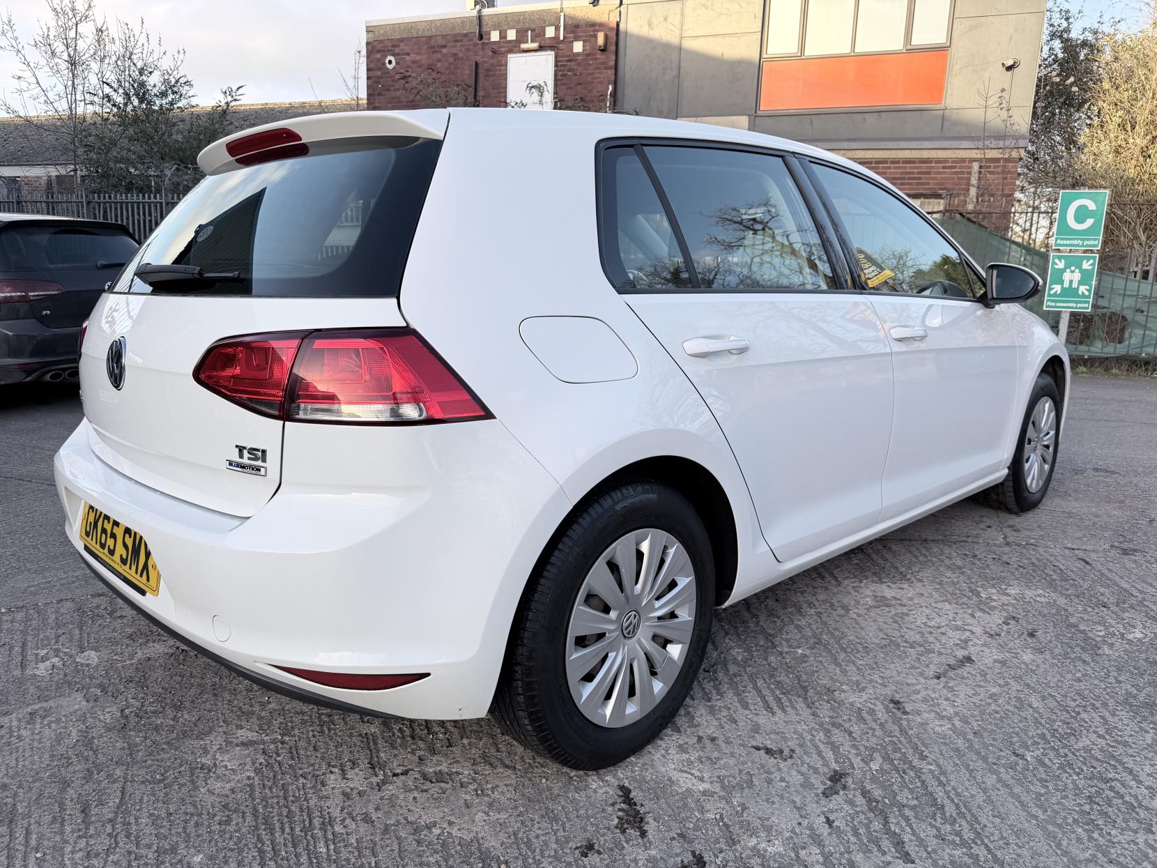 Volkswagen Golf 1.2 TSI BlueMotion Tech S Hatchback 5dr Petrol Manual Euro 6 (s/s) (85 ps)