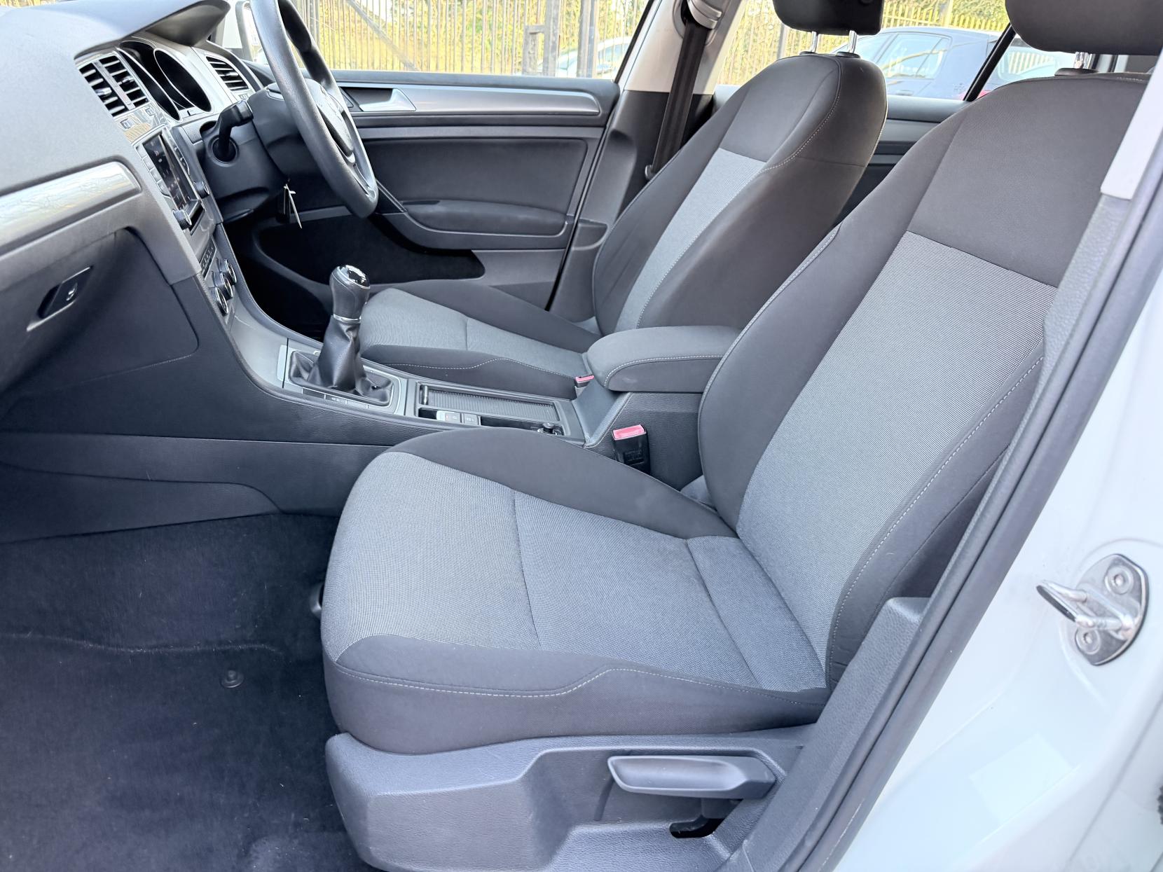 Volkswagen Golf 1.2 TSI BlueMotion Tech S Hatchback 5dr Petrol Manual Euro 6 (s/s) (85 ps)