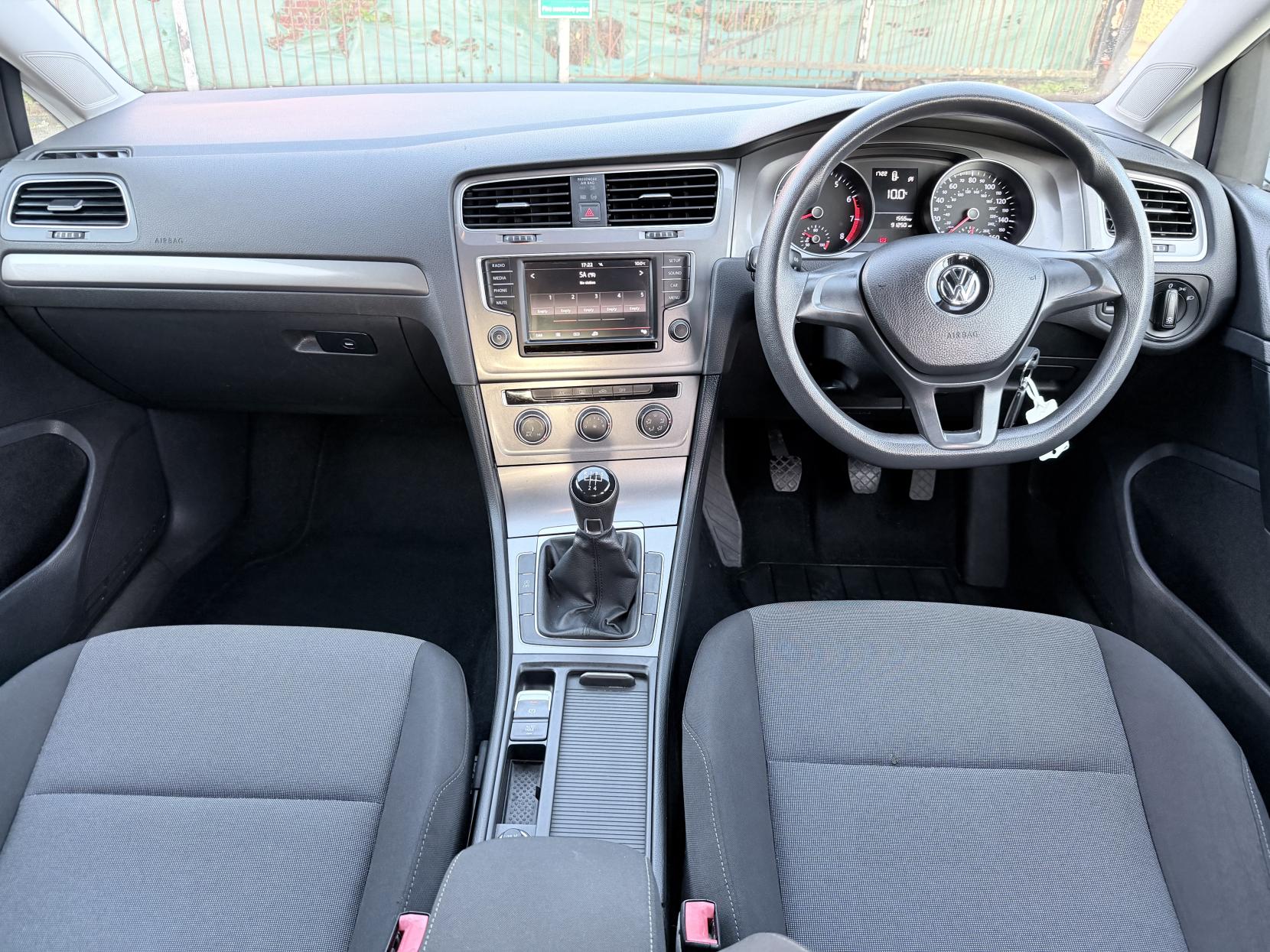 Volkswagen Golf 1.2 TSI BlueMotion Tech S Hatchback 5dr Petrol Manual Euro 6 (s/s) (85 ps)