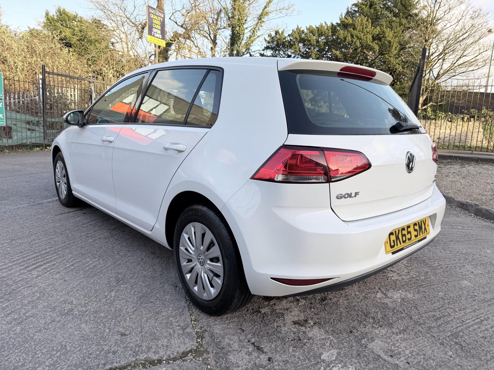 Volkswagen Golf 1.2 TSI BlueMotion Tech S Hatchback 5dr Petrol Manual Euro 6 (s/s) (85 ps)