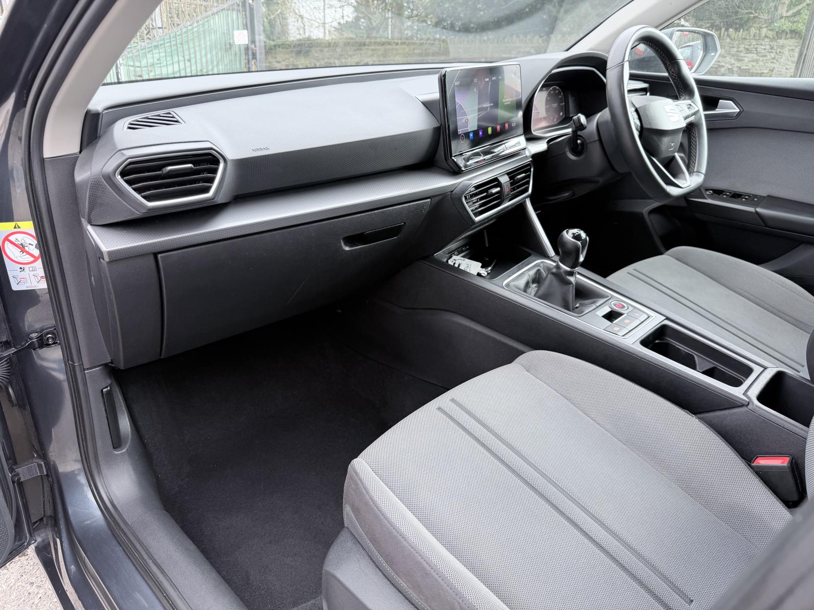 SEAT Leon 1.0 TSI SE Dynamic Hatchback 5dr Petrol Manual Euro 6 (s/s) (110 ps)