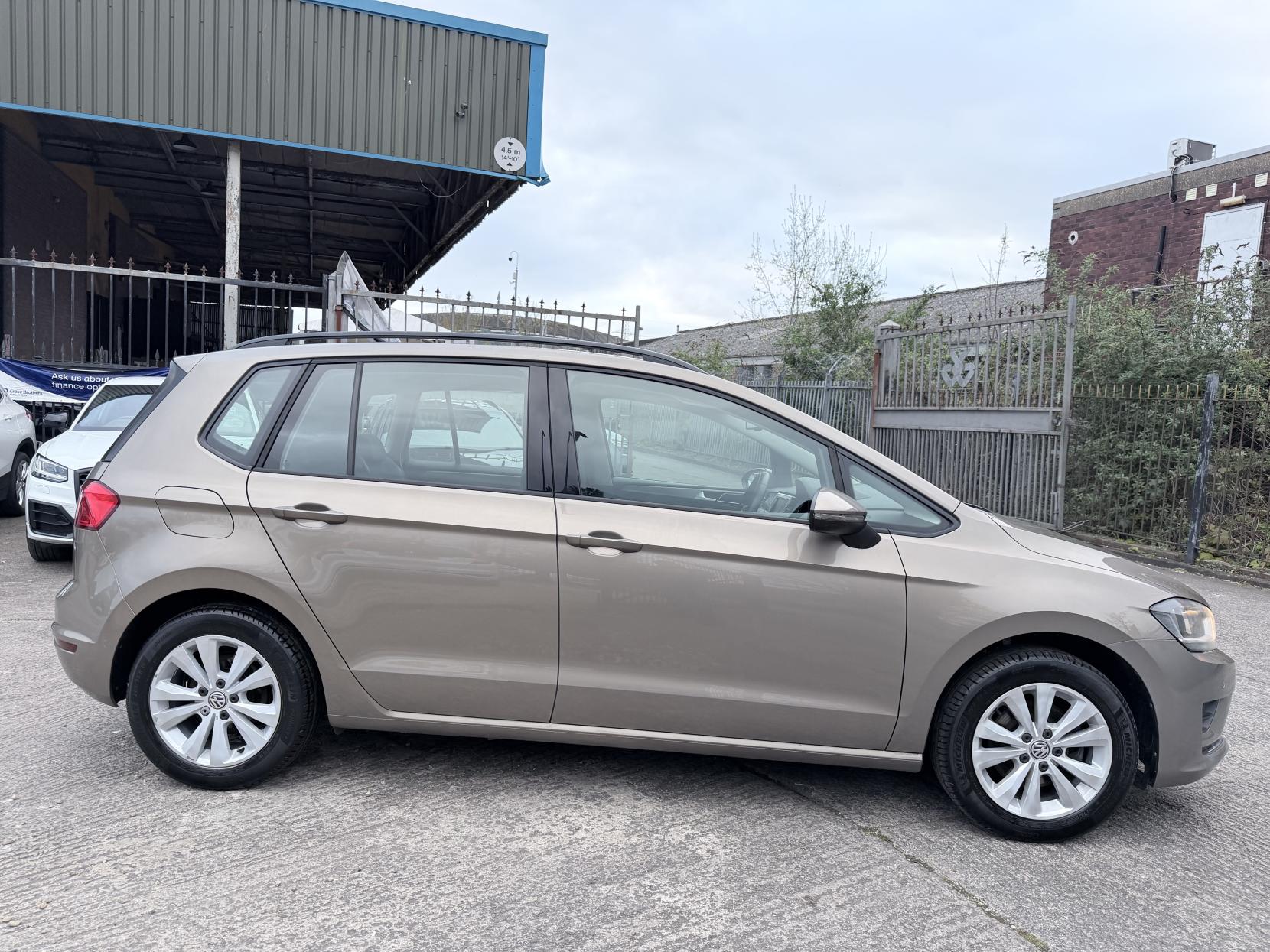 Volkswagen Golf SV 1.6 TDI BlueMotion Tech SE MPV 5dr Diesel Manual Euro 6 (s/s) (110 ps)