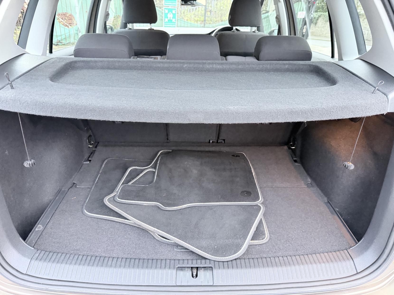 Volkswagen Golf SV 1.6 TDI BlueMotion Tech SE MPV 5dr Diesel Manual Euro 6 (s/s) (110 ps)