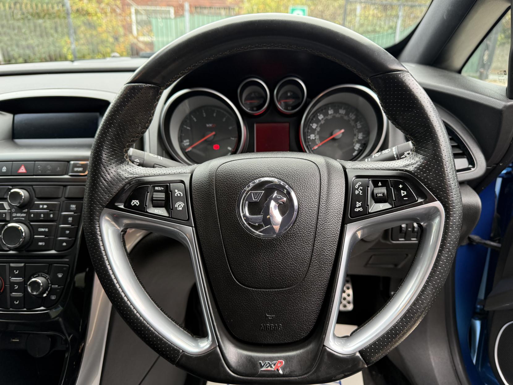 Vauxhall Astra GTC 2.0T VXR Coupe 3dr Petrol Manual Euro 5 (s/s) (280 ps)