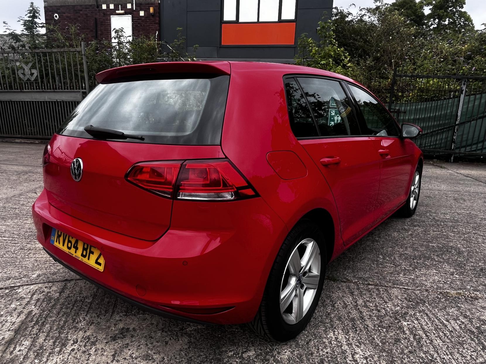 Volkswagen Golf 1.6 TDI BlueMotion Tech Match Hatchback 5dr Diesel DSG Euro 5 (s/s) (105 ps)