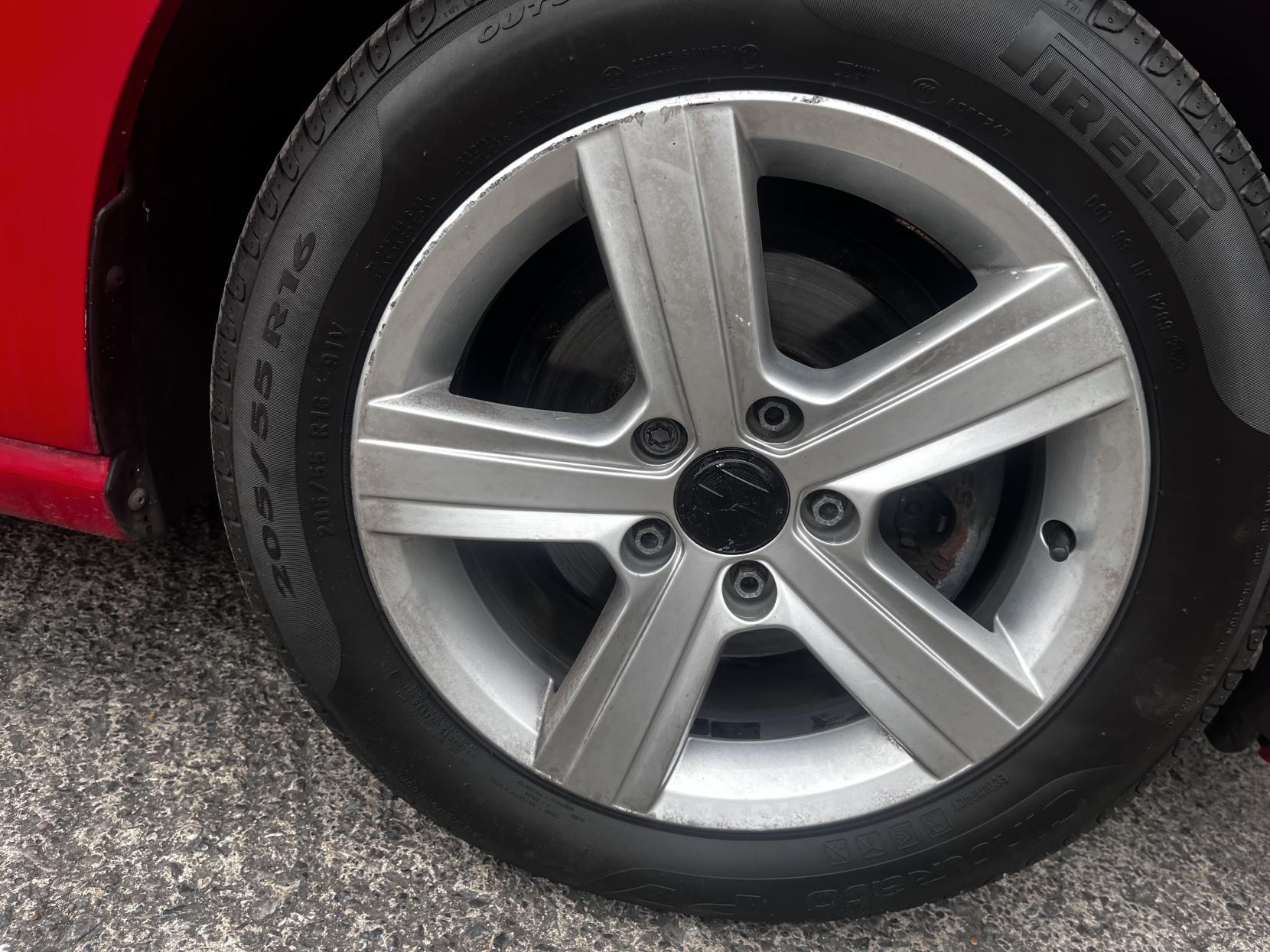 Volkswagen Golf 1.6 TDI BlueMotion Tech Match Hatchback 5dr Diesel DSG Euro 5 (s/s) (105 ps)