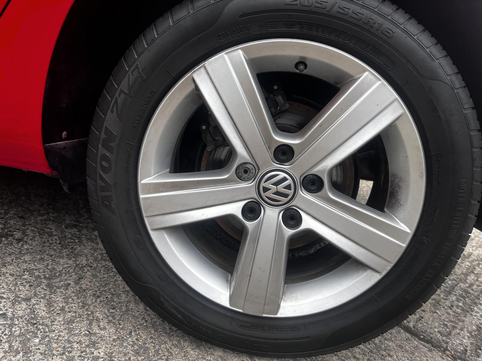 Volkswagen Golf 1.6 TDI BlueMotion Tech Match Hatchback 5dr Diesel DSG Euro 5 (s/s) (105 ps)