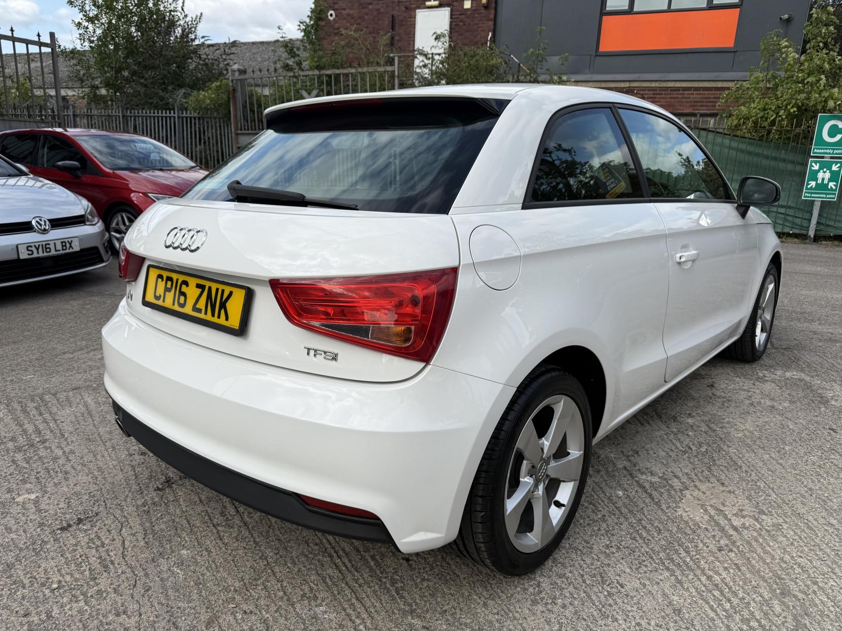 Audi A1 1.0 TFSI Sport Hatchback 3dr Petrol Manual Euro 6 (s/s) (95 ps)