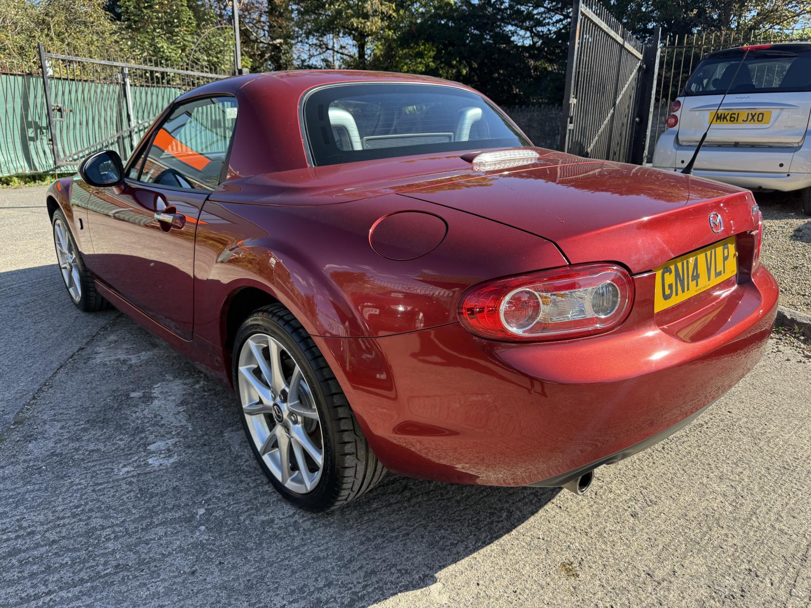 Mazda MX-5 2.0i Sport Tech Roadster 2dr Petrol Manual Euro 5 (160 ps)